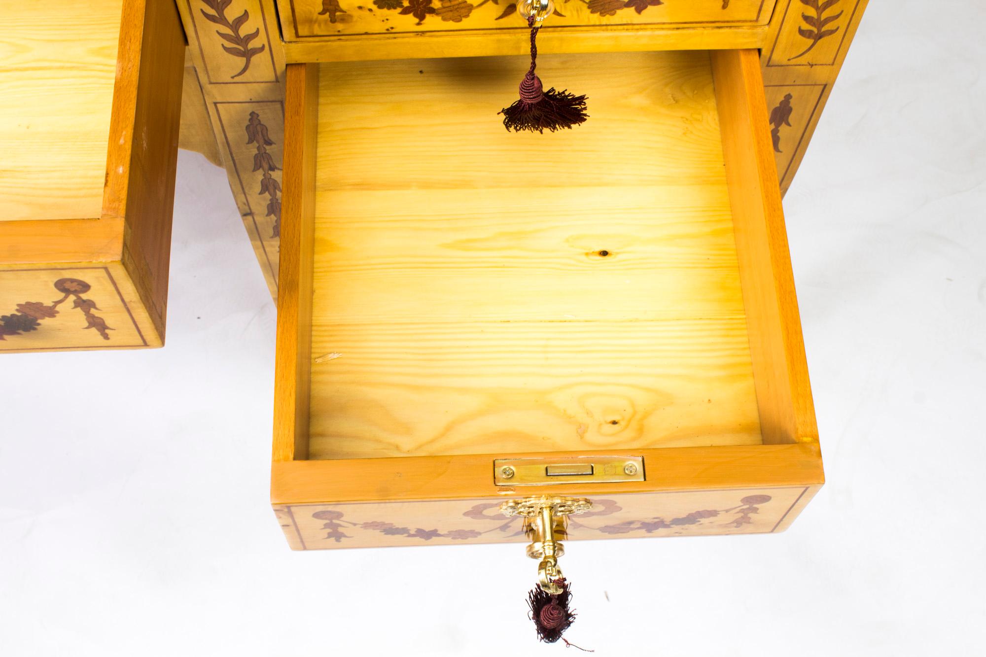 Vintage Satinwood Marquetry Carlton House Writing Desk 20th Century For Sale 13