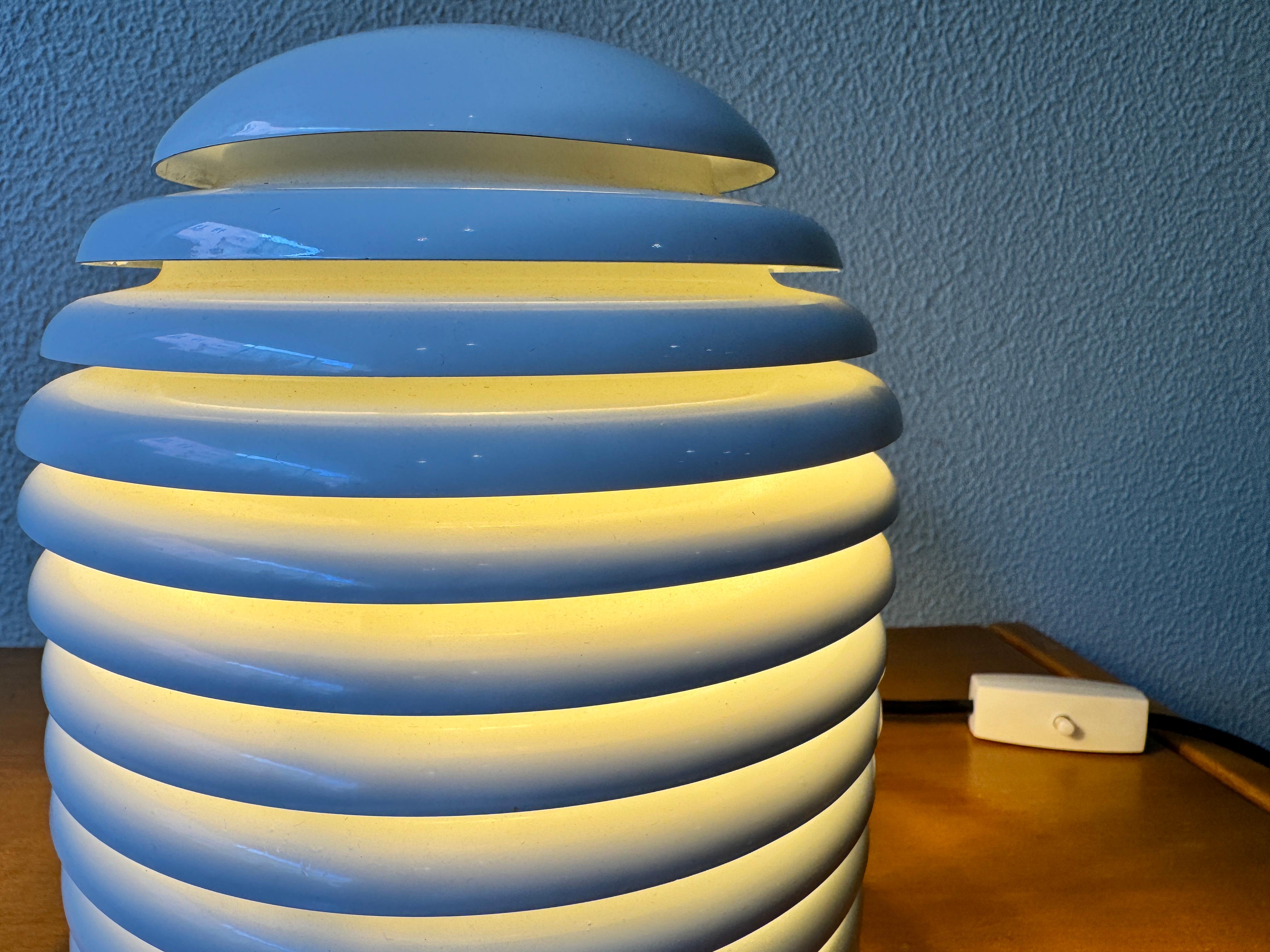 Lampada da tavolo Saturno vintage di Kazuo Motozawa per Staff Leuchten, anni '70 9
