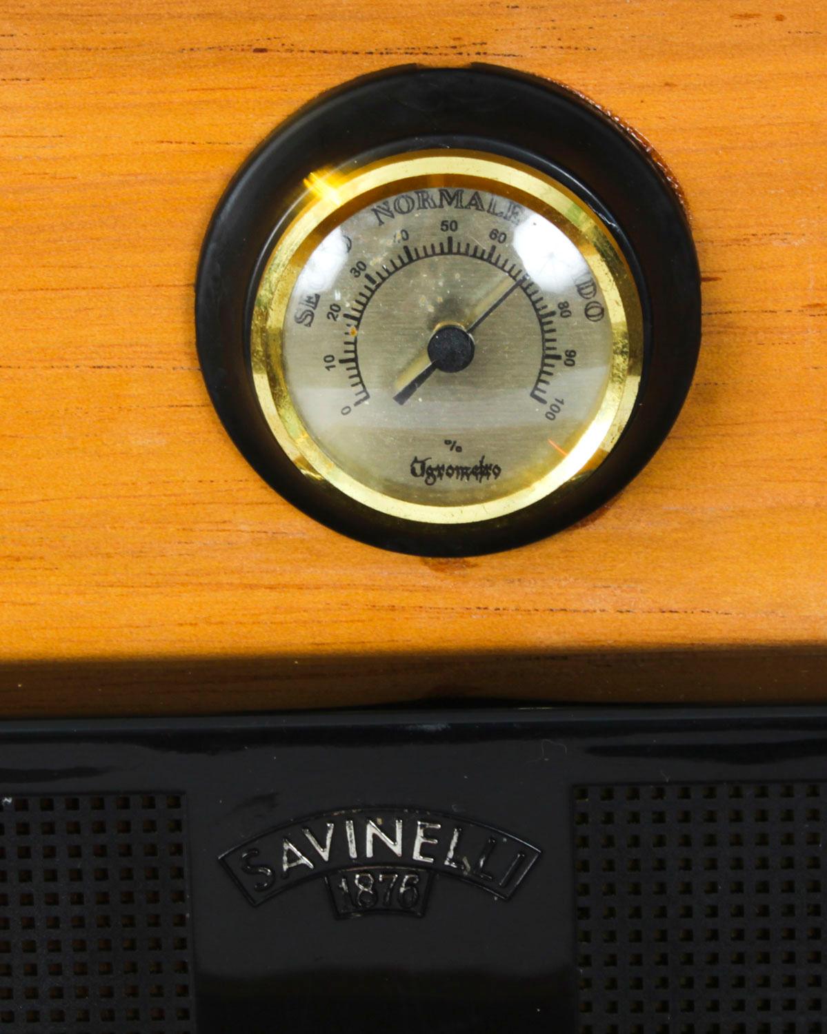 Vintage Savinelli Karelian Birch Humidor Harrods Mid 20th Century For Sale 8