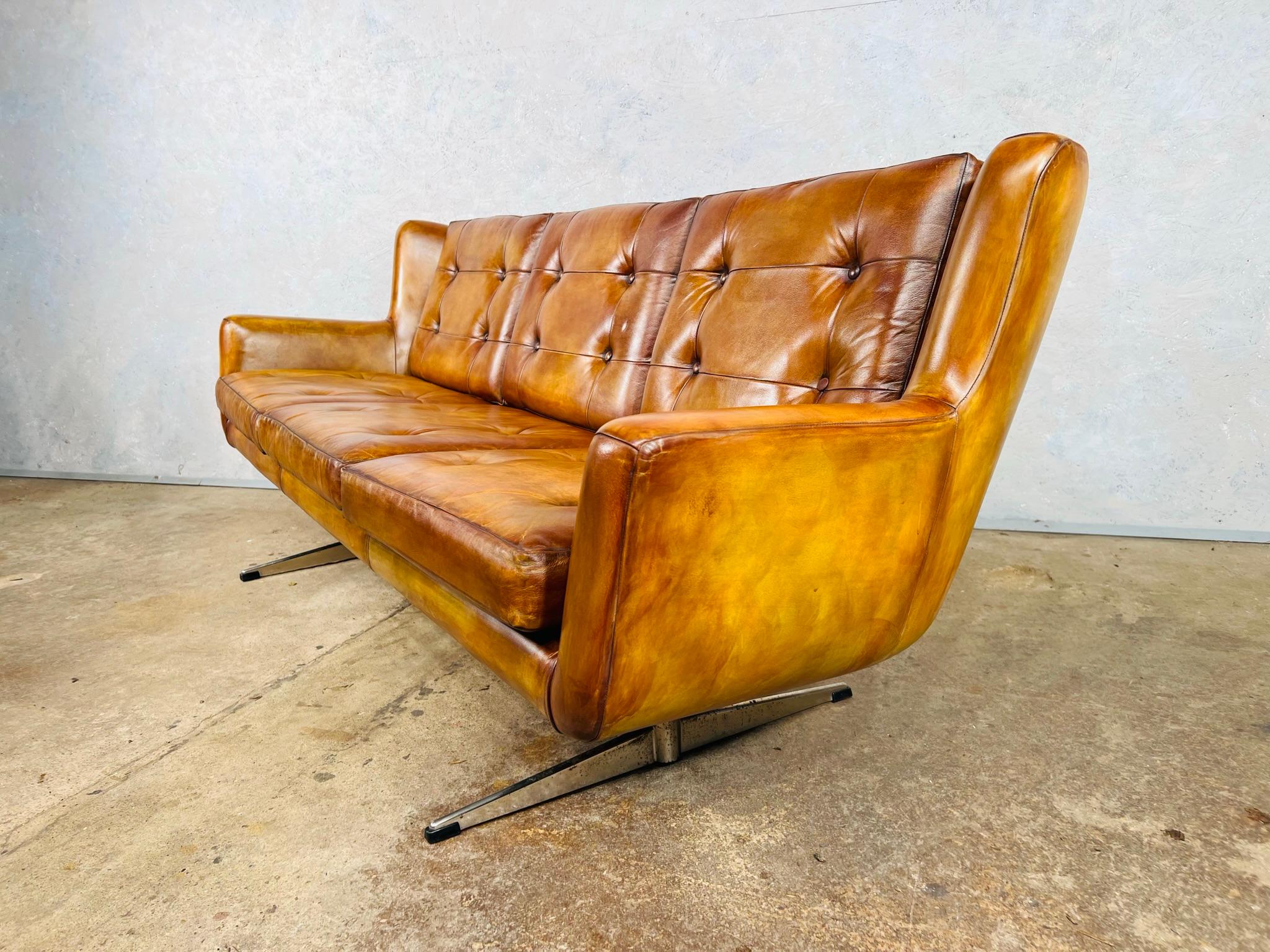 Vintage Scandi 1970s Light Tan 3 Seater Leather Sofa 2