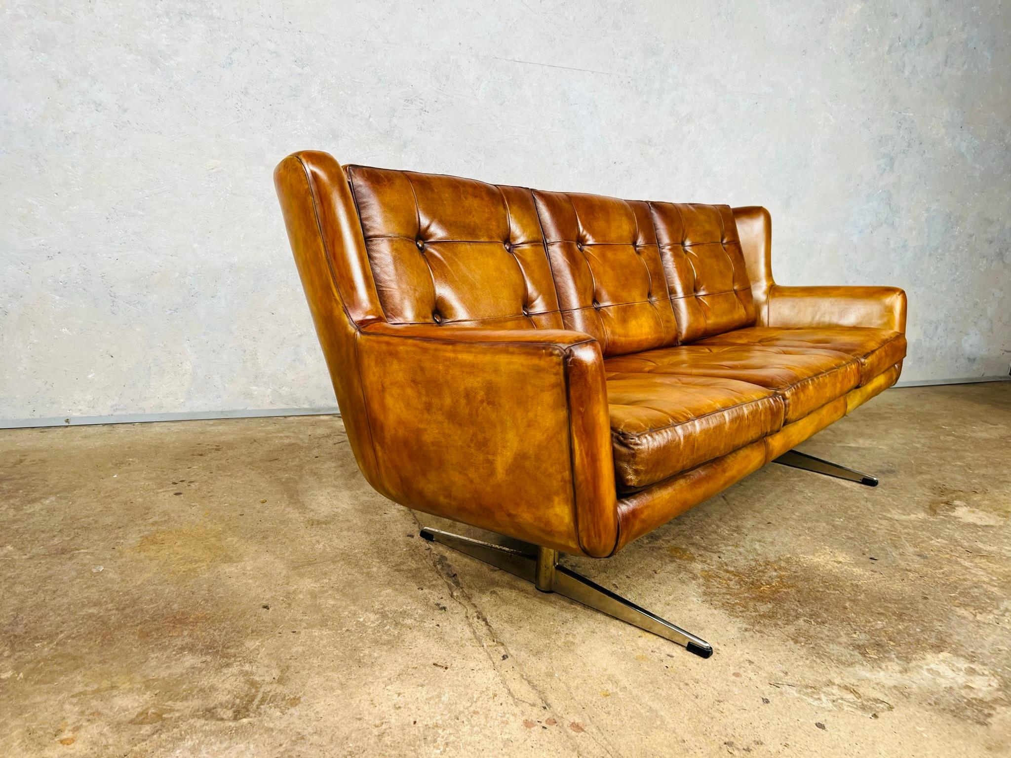 Vintage Scandi 1970s Light Tan 3 Seater Leather Sofa 4