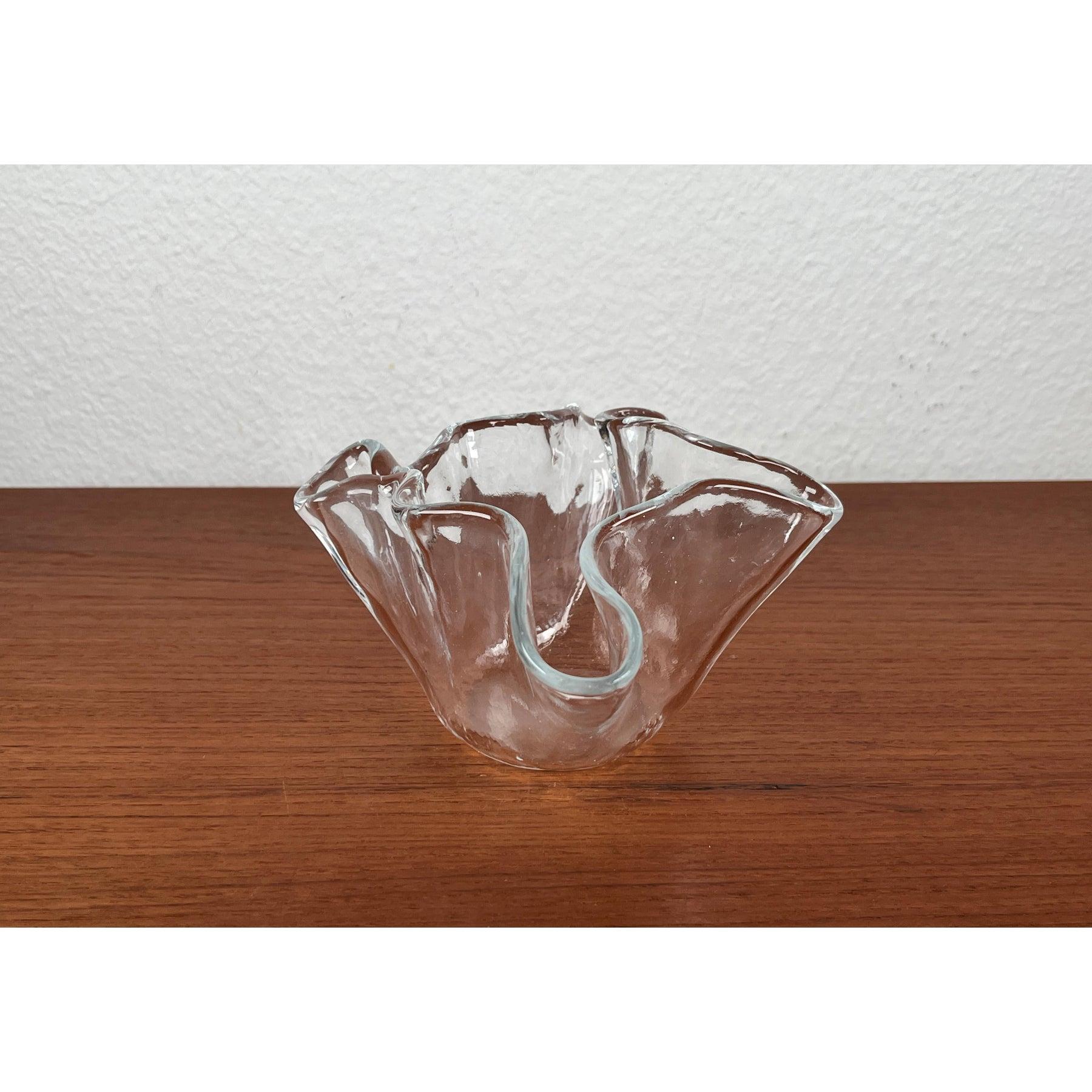Vintage Scandinavian Art Glass Bowl from Magnor, 1970s For Sale 1