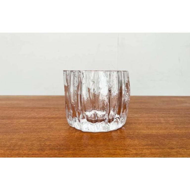 Vaso in vetro d'arte scandinavo d'epoca in vendita 3
