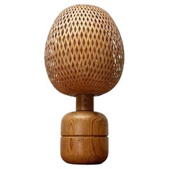 Lampada da tavolo scandinava vintage in legno e bambù, anni '70