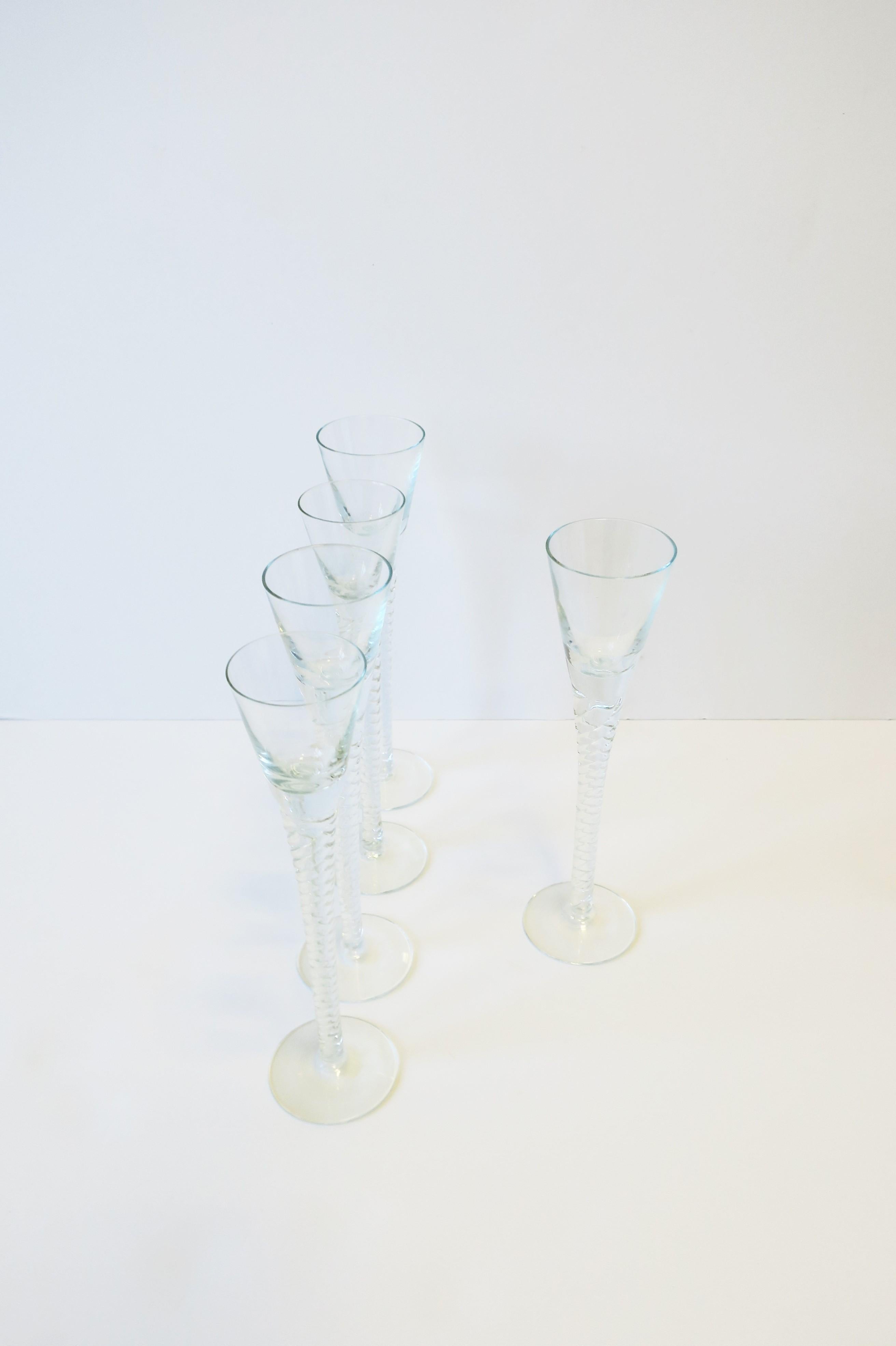 Vintage Scandinavian Barware Art Glass Aperitif or Shot Glasses, Set of 5 In Good Condition In New York, NY