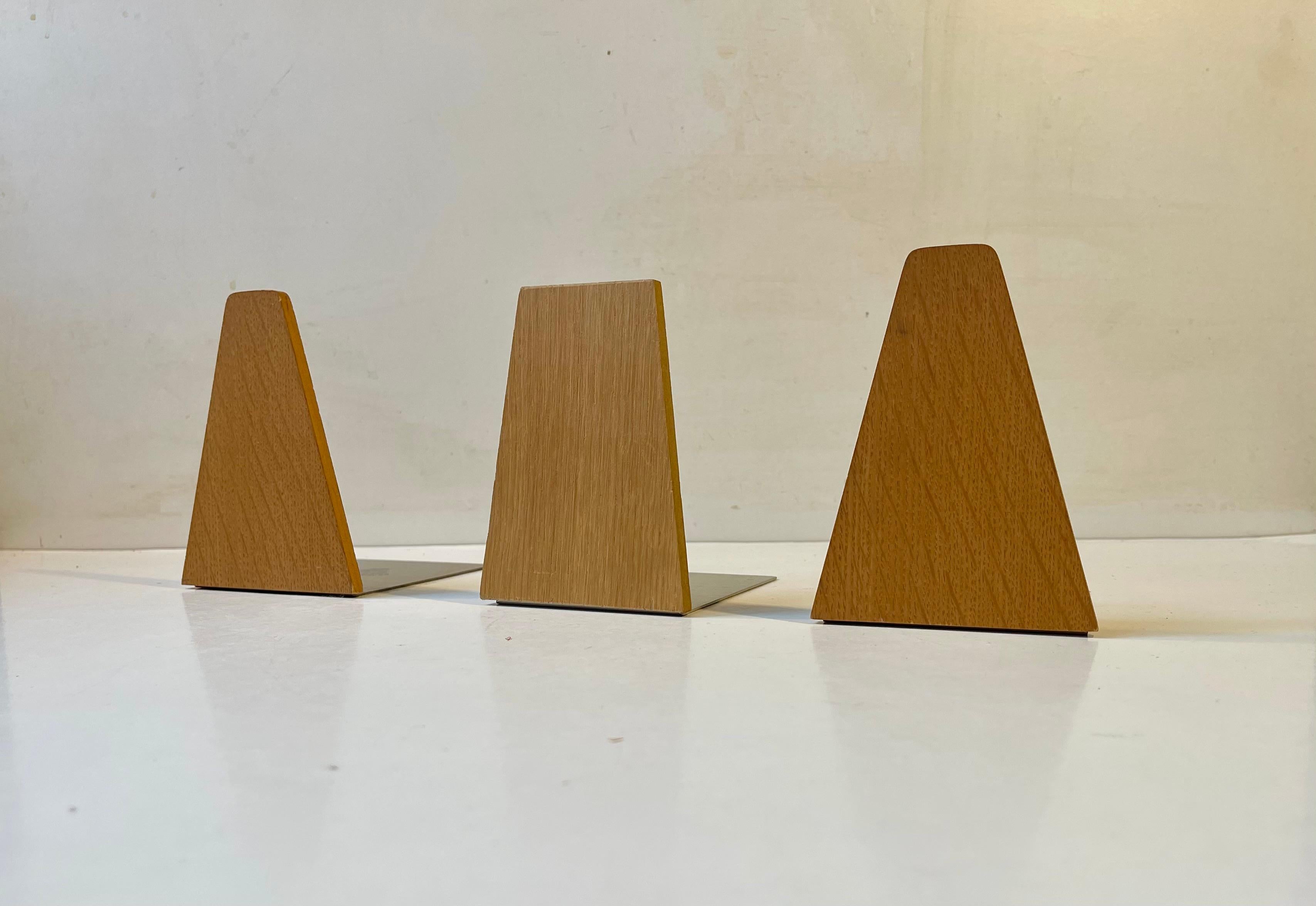 Scandinavo moderno Fermalibri scandinavi vintage in Oak, anni '60, set di 3 in vendita