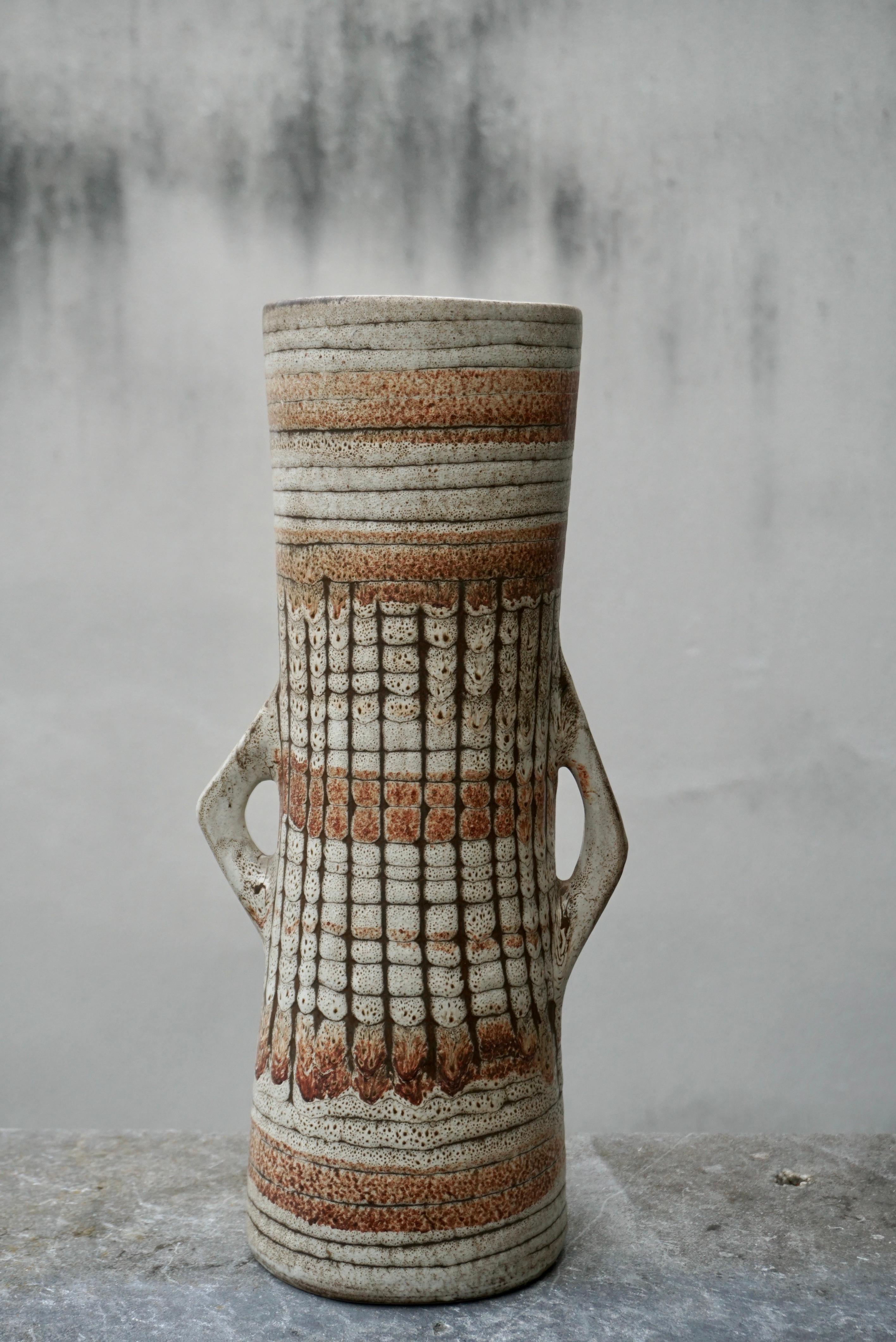VIntage Scandinavian Ceramic Pottery Vase  In Good Condition For Sale In Antwerp, BE