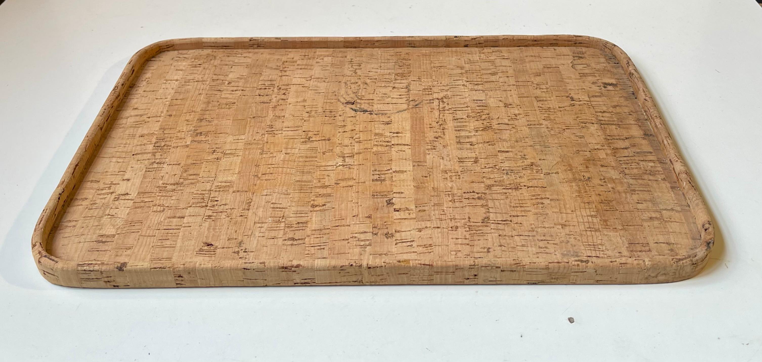 Skandinavisches Vintage-Kork-Tablett von Signe Persson-Melin, 1970er Jahre (Skandinavische Moderne) im Angebot