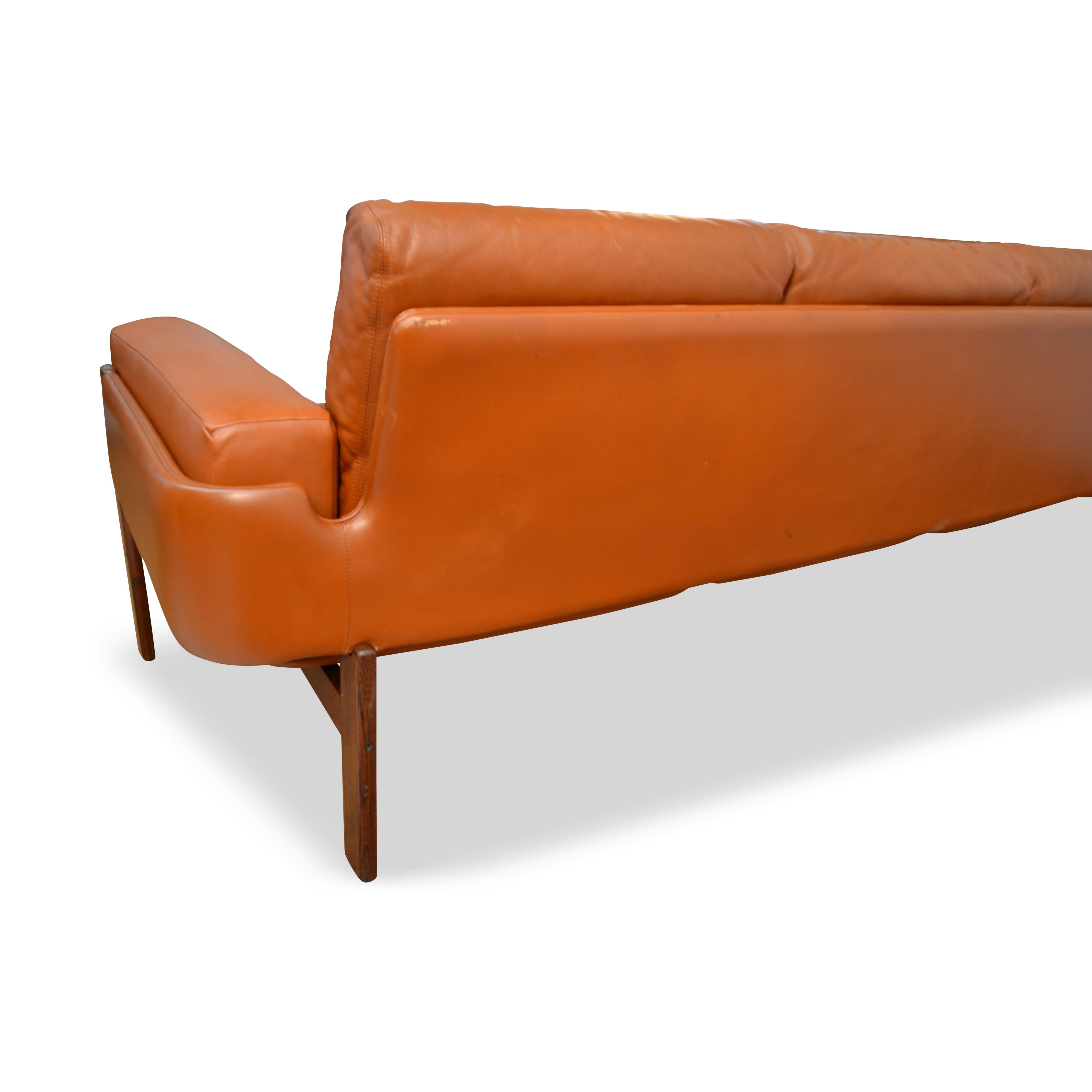 Norwegian Vintage Scandinavian Design Sven Ivar Dysthe 4-Seater Leather Sofa