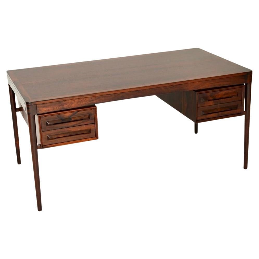 Bureau scandinave vintage par Torbjorn Afdal