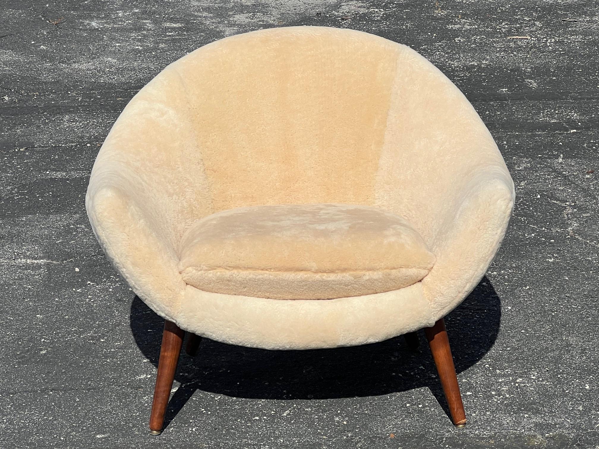 Norwegian Vintage Scandinavian Egg Chair By Fredrik Kayser Ca 1960's