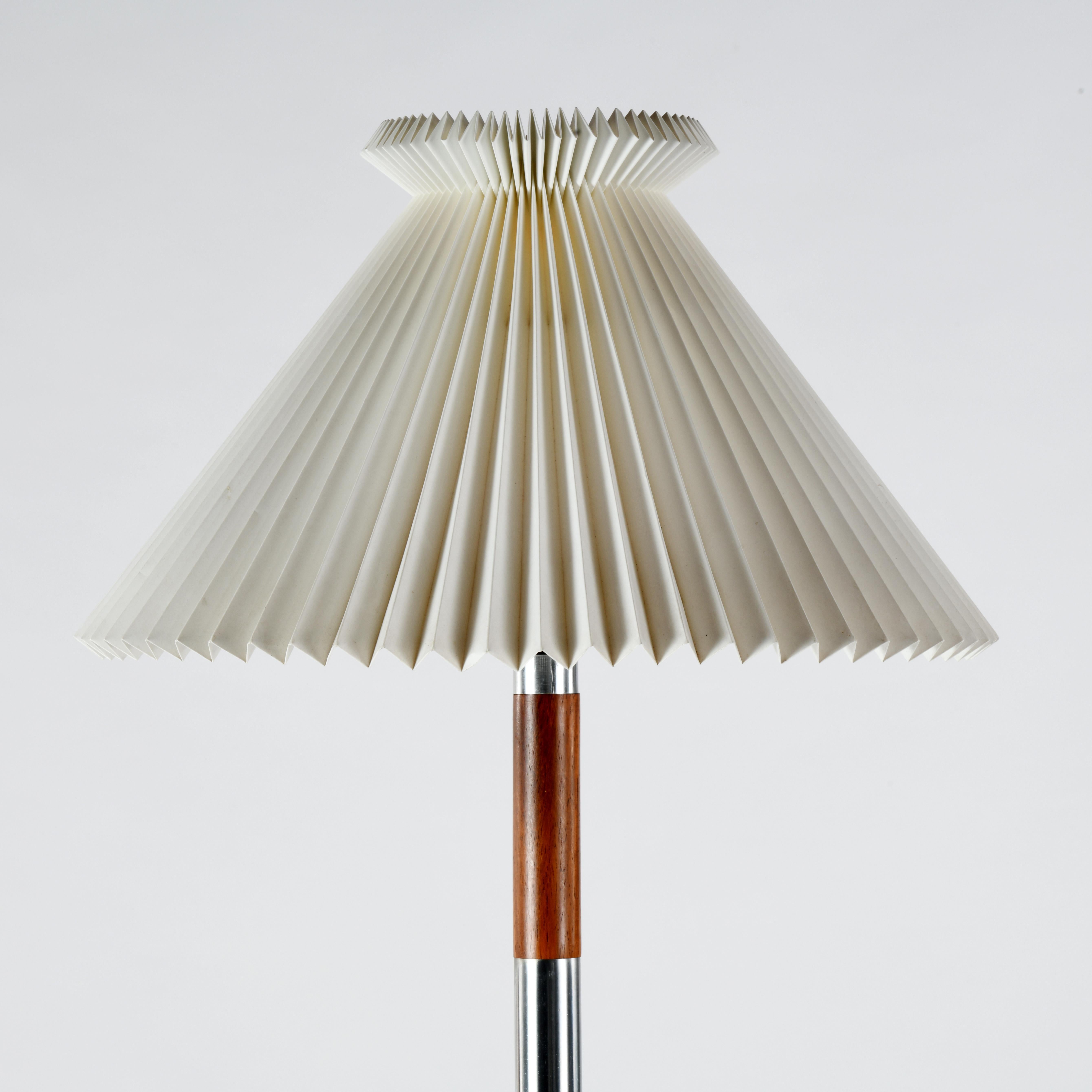 Vintage scandinavian floor lamp designed by Jo Hammerborg in the 60s In Good Condition In SAINT-YRIEIX-SUR-CHARENTE, FR