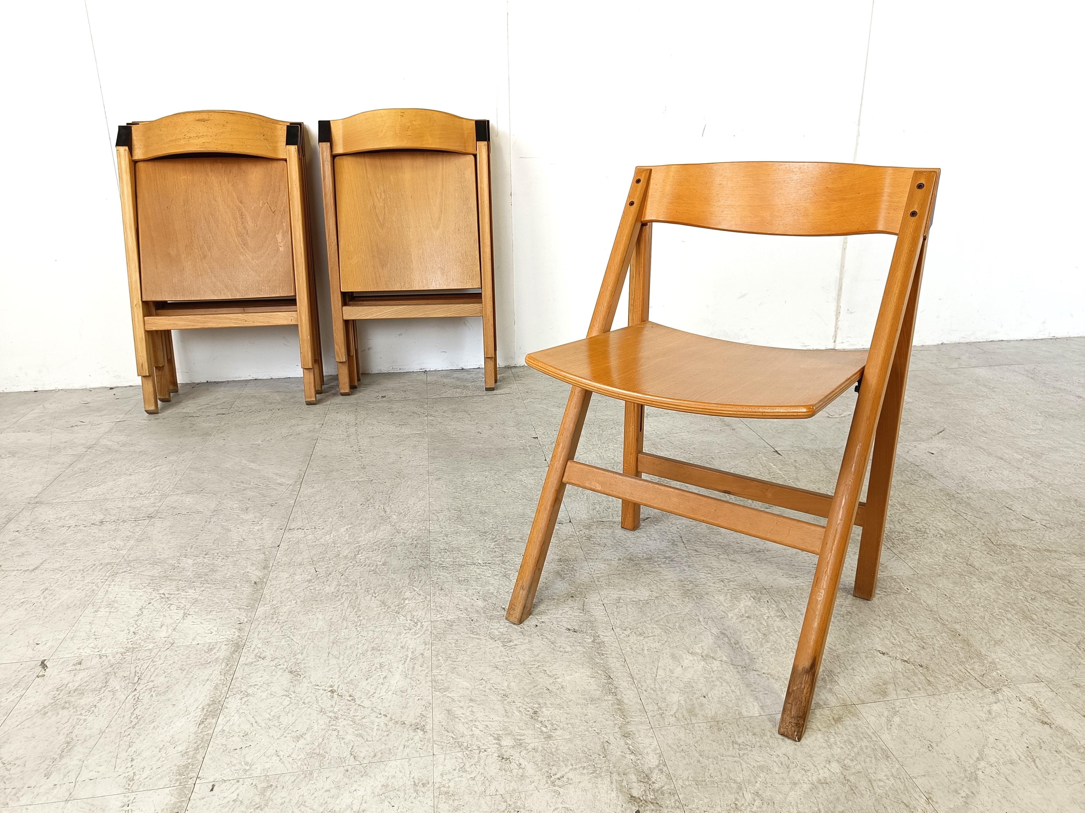 Vintage scandinavian folding chairs by Hyllinge Mobler, 1970s - set of 8 For Sale 1