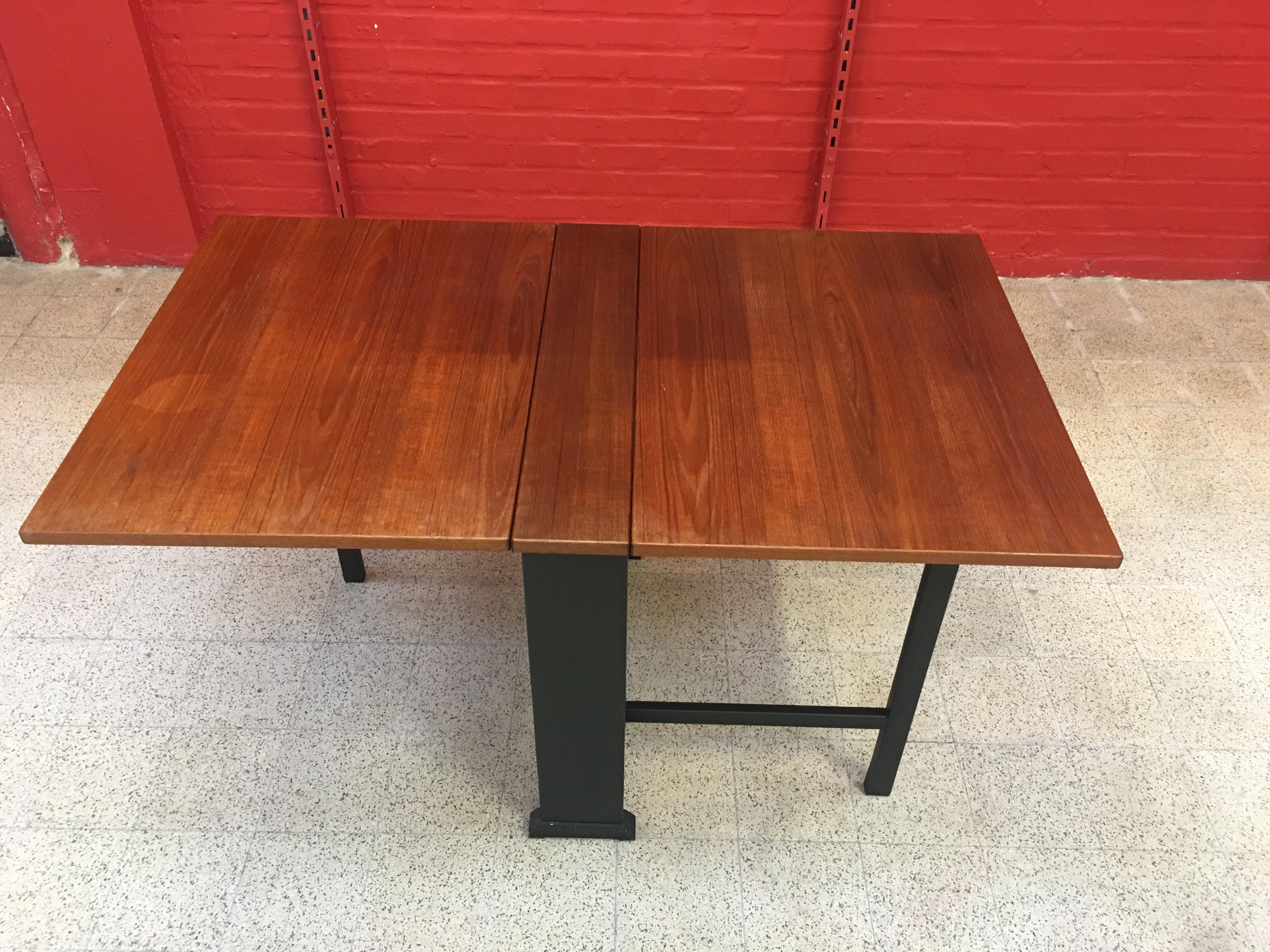 Vintage Scandinavian Gateleg Table by Hagafors Svensk Tillverkning For Sale 1