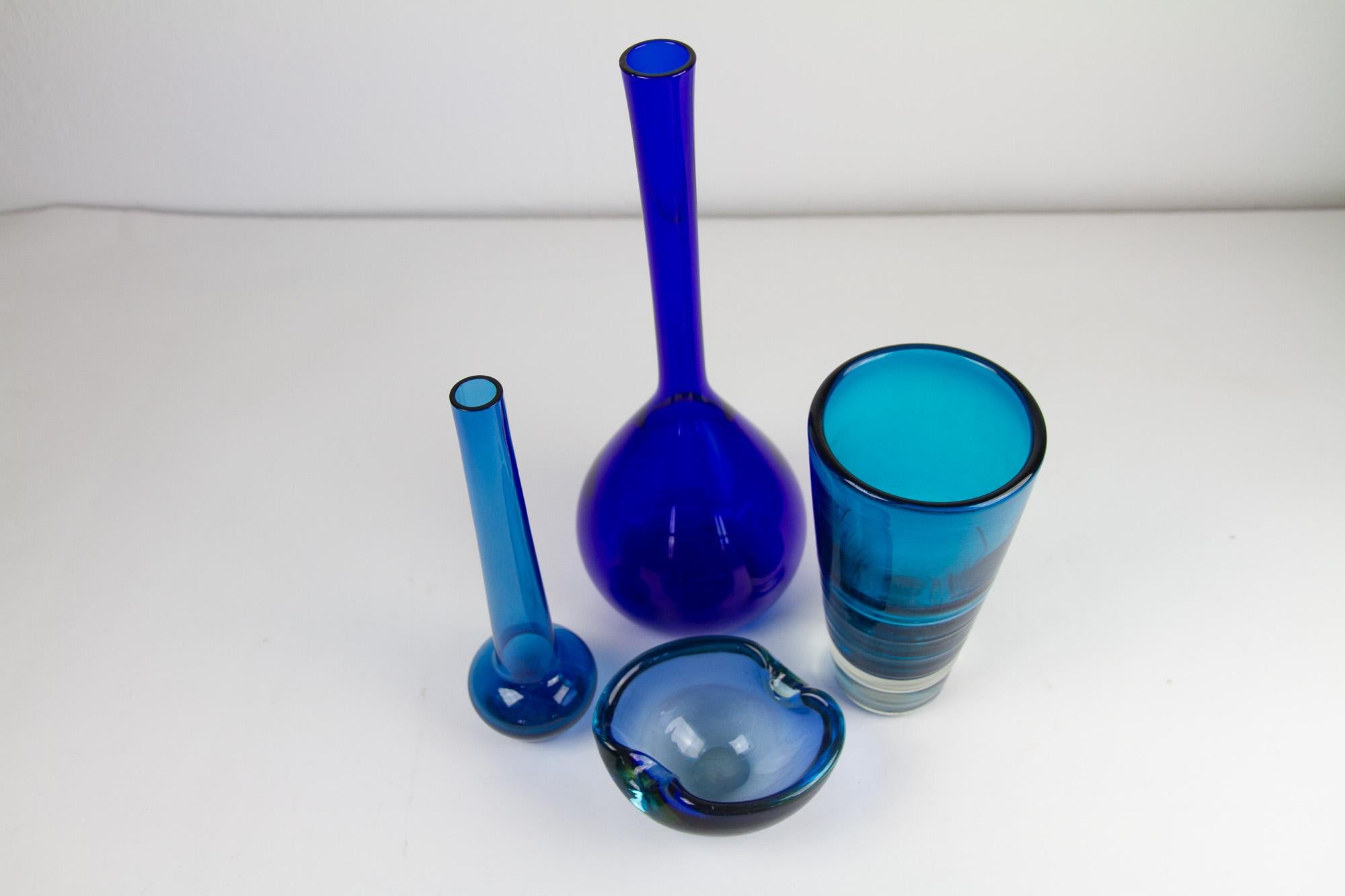 Vintage Scandinavian Glass, 1960s, Set of 8 For Sale 2