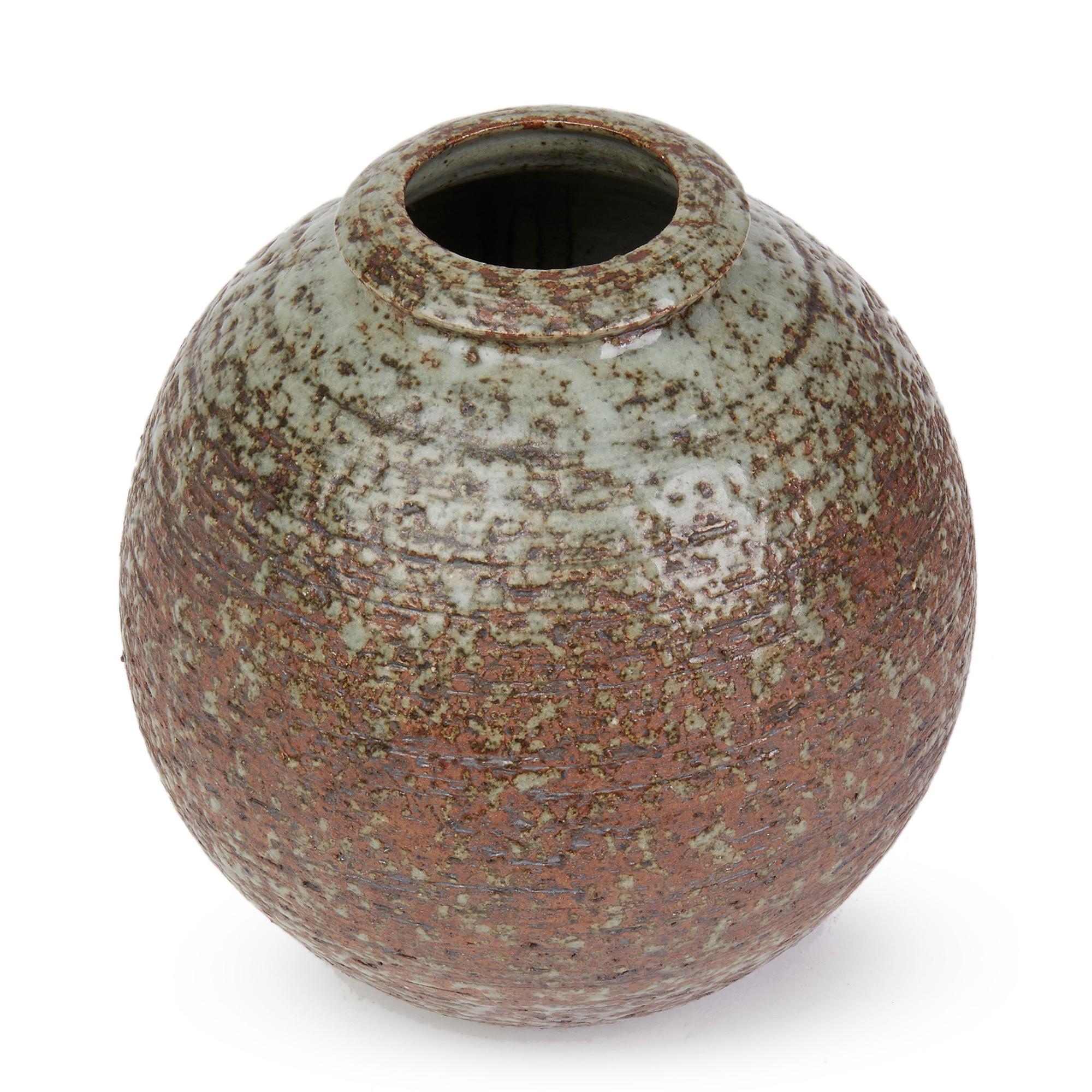 Scandinave Vase scandinave vintage en poterie d'atelier émaillée grise, XXe siècle en vente