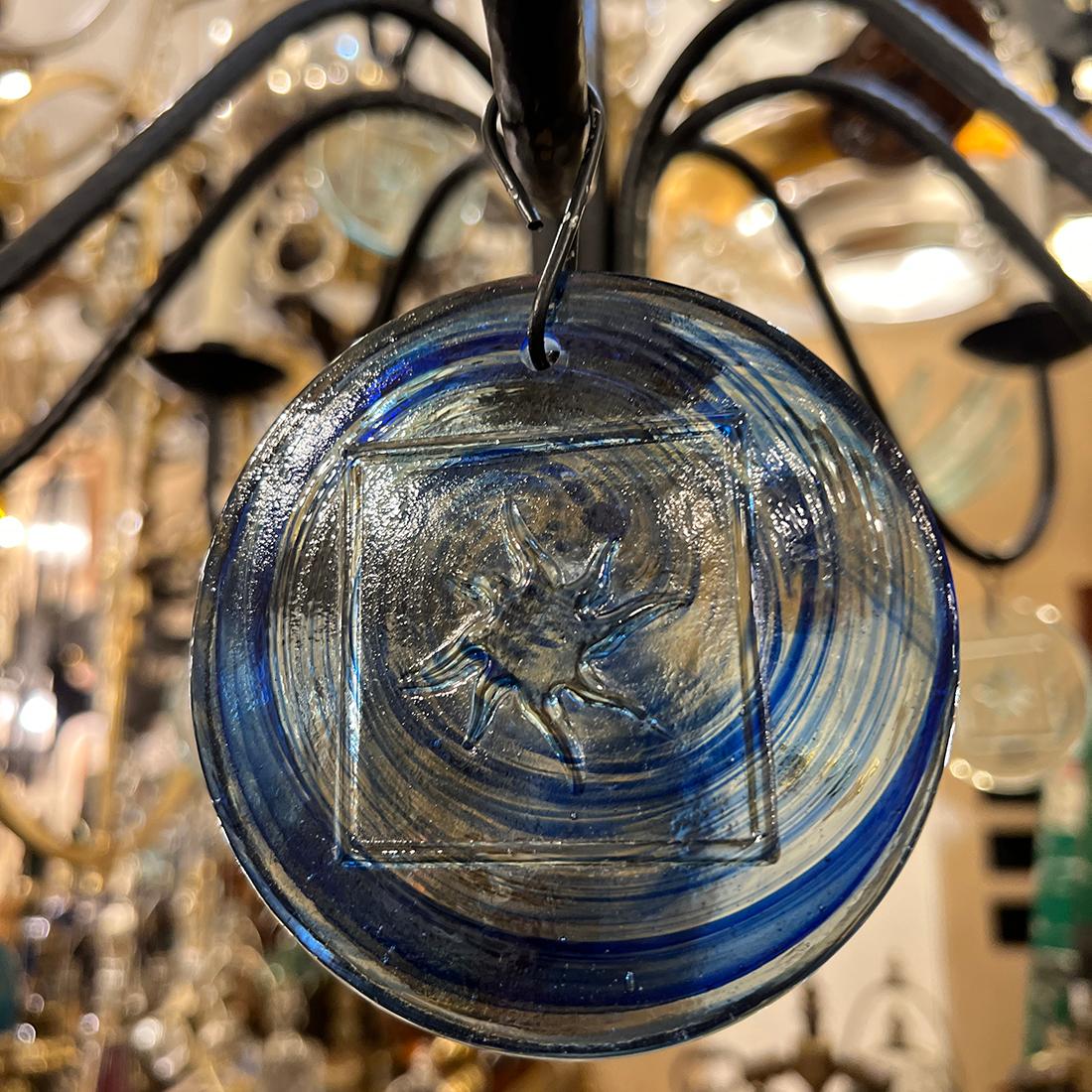 Vetro Lampadario scandinavo in ferro vintage in vendita