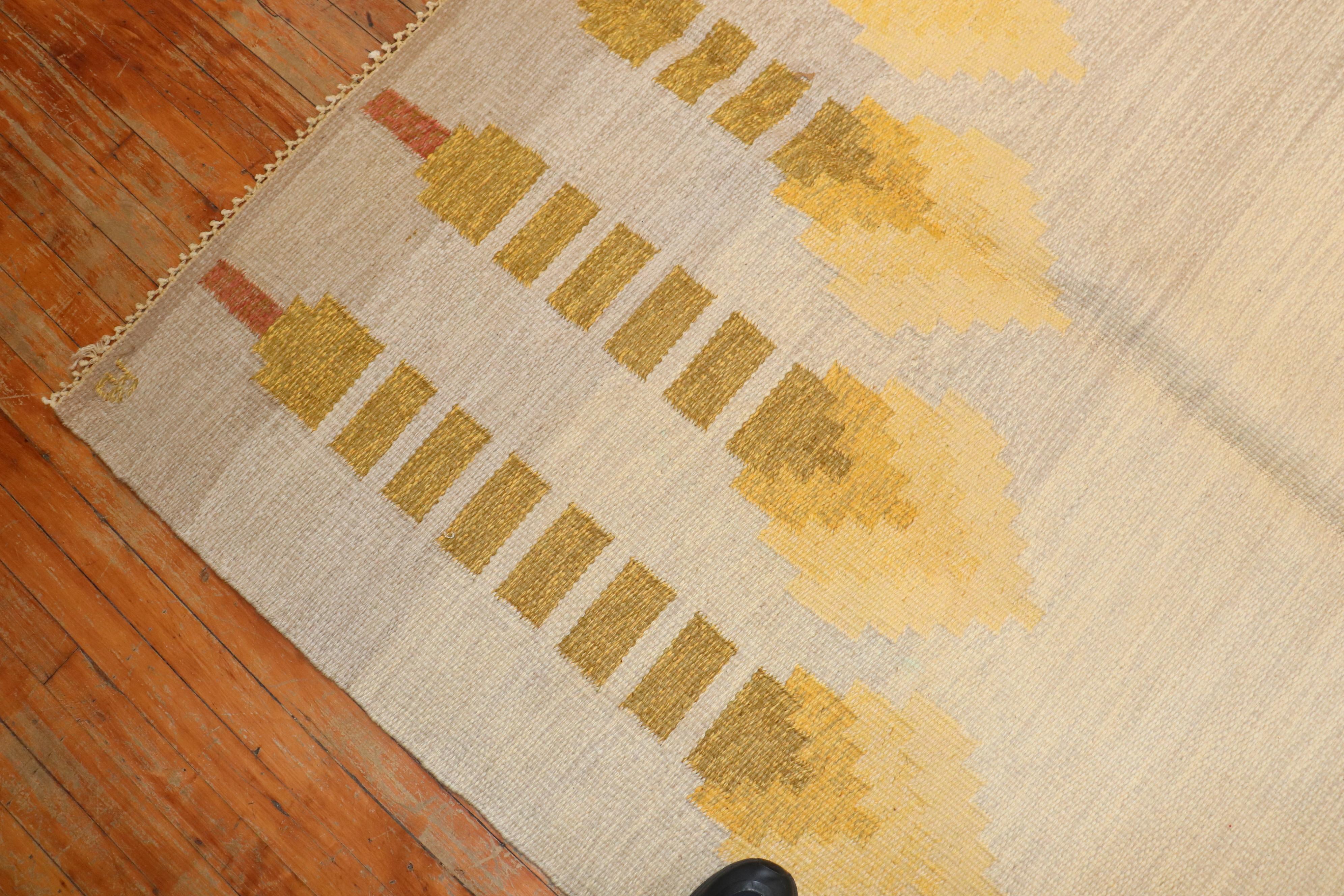 Vintage Scandinavian Kilim In Good Condition In New York, NY
