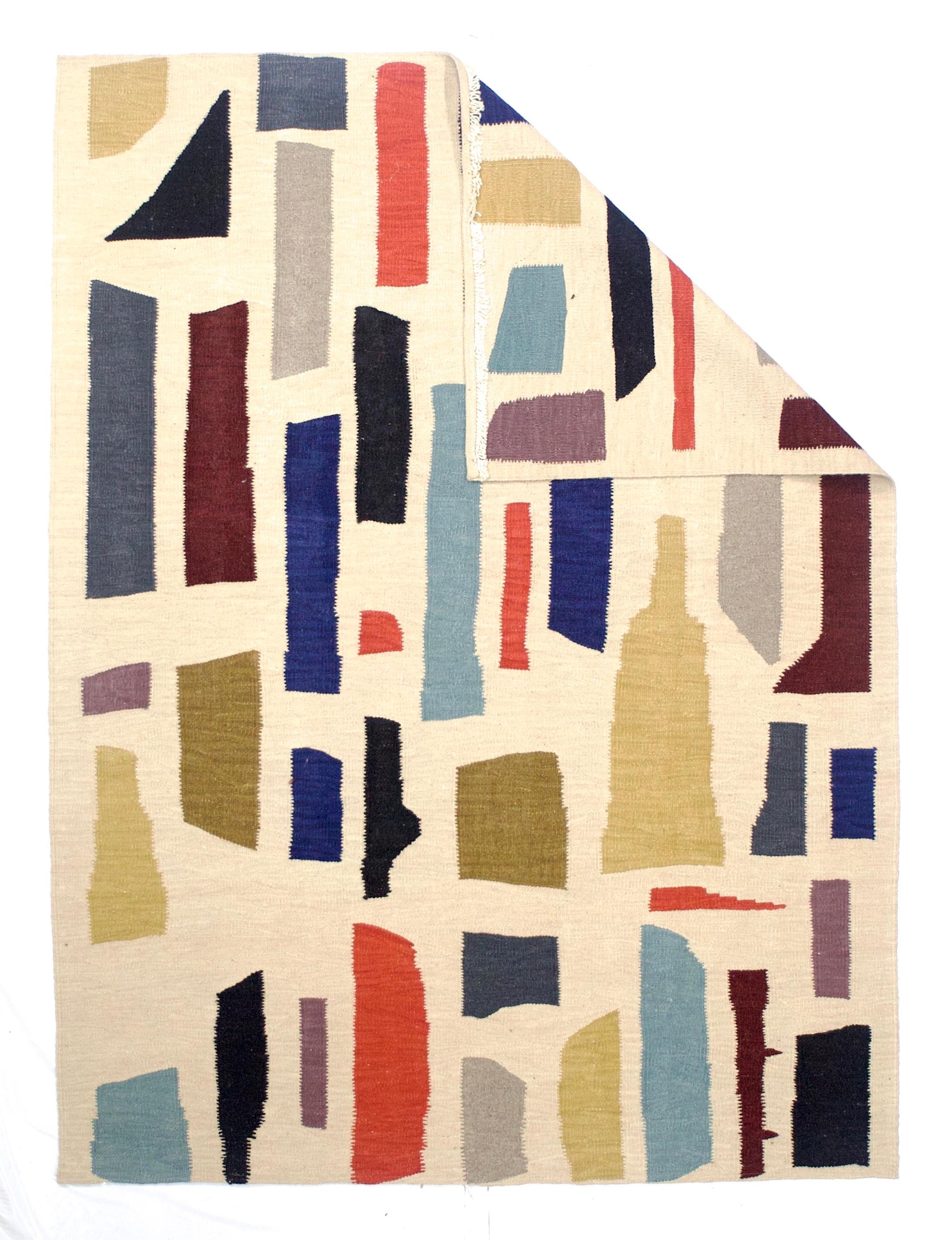 Vintage Scandinavian Kilim Rug 5’4