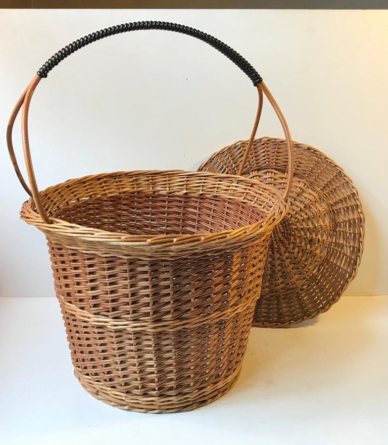 Vintage Scandinavian Laundry or Waste Basket in Cane Rattan, 1970s For