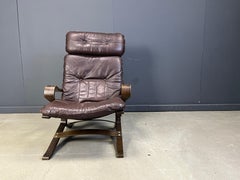 Fauteuil vintage scandinave en cuir et bois courbé, 1970