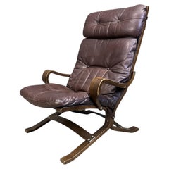 Fauteuil vintage scandinave en cuir et bois courbé, 1970