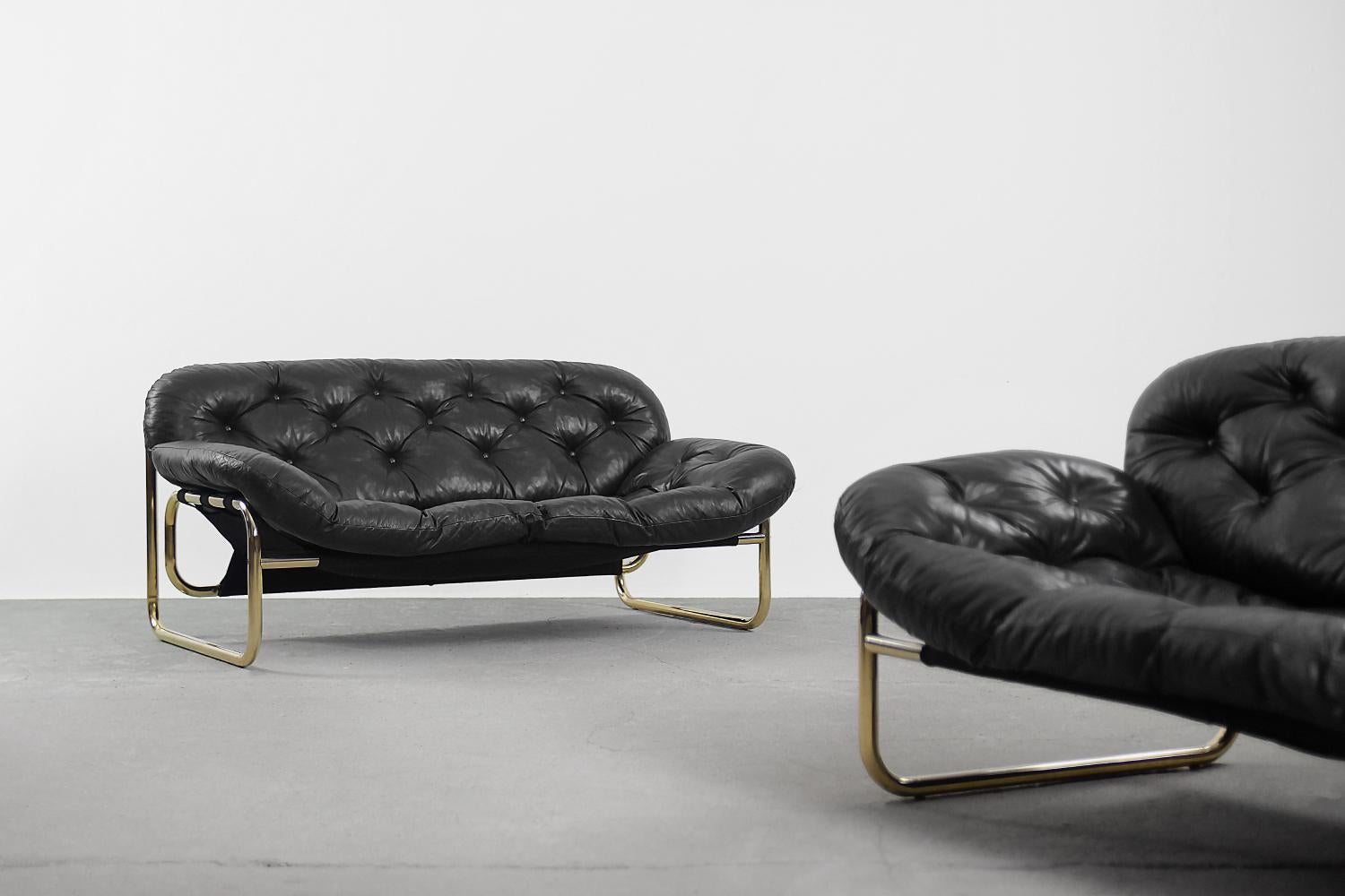 Sofá vintage escandinavo de cuero negro de John-Bertil Häggström para Swed-Form en venta 8