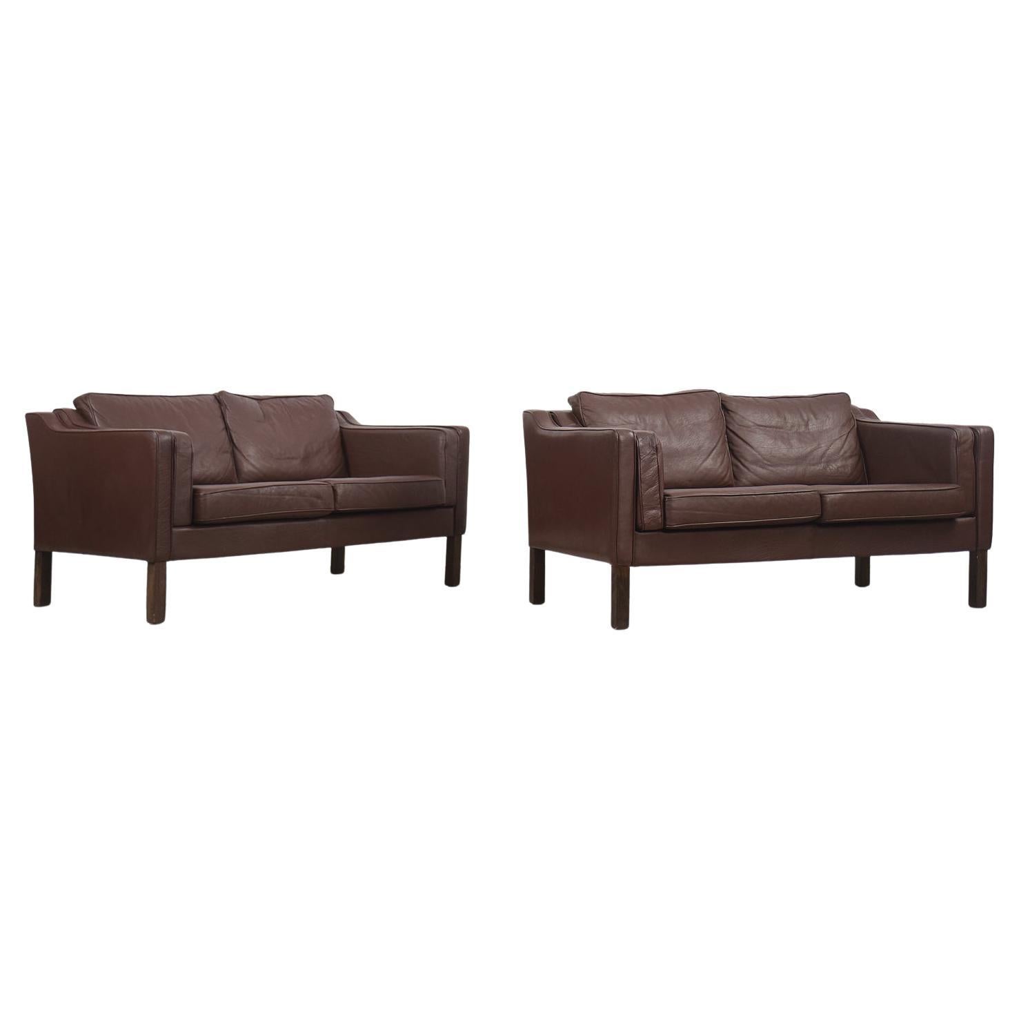 Pair of Vintage Elegant Mid-century Scandinavian Modern Brown Leather Sofas