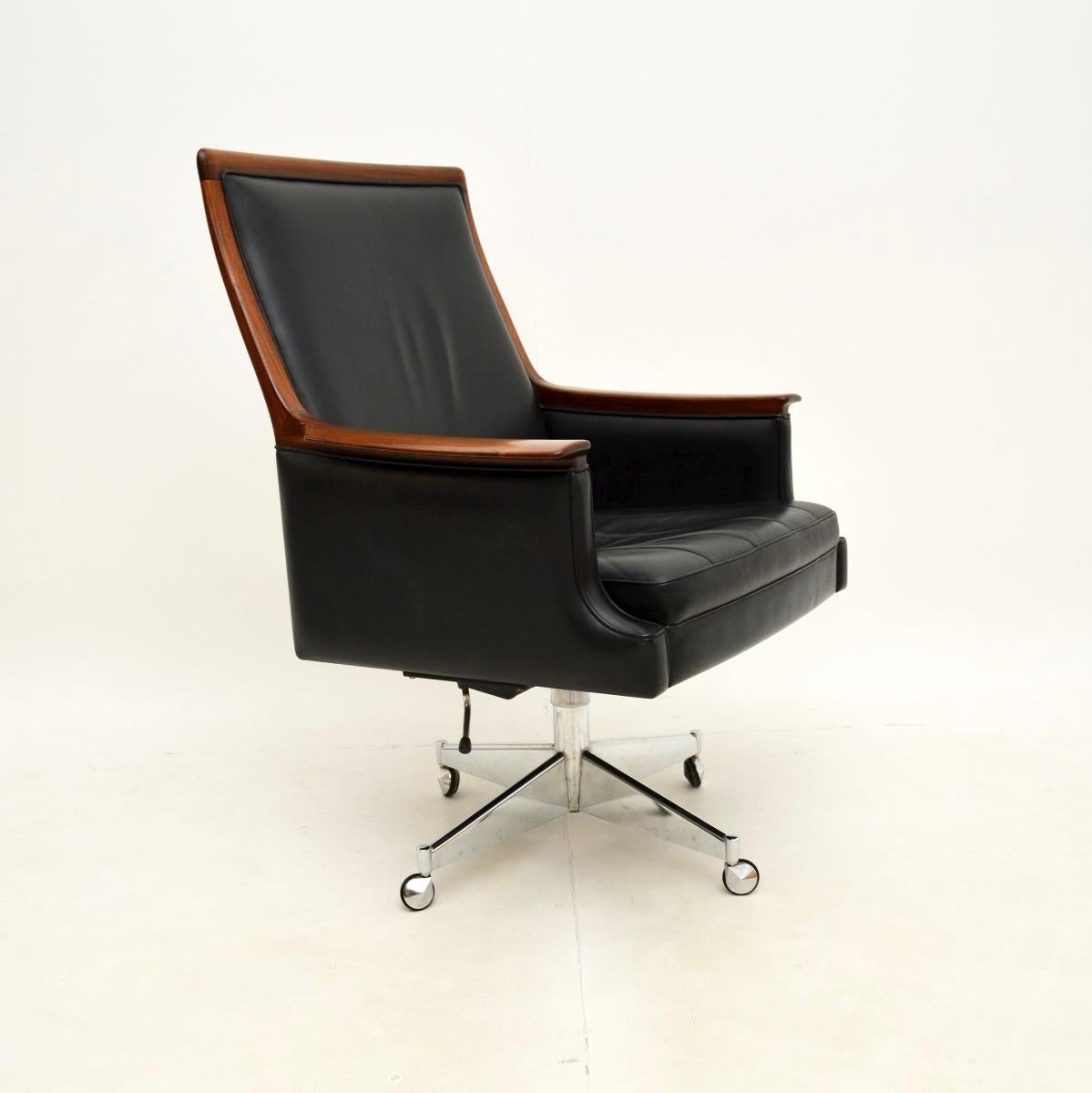 Mid-Century Modern Vintage Scandinavian Leather Swivel Desk Chair by Torbjorn Afdal