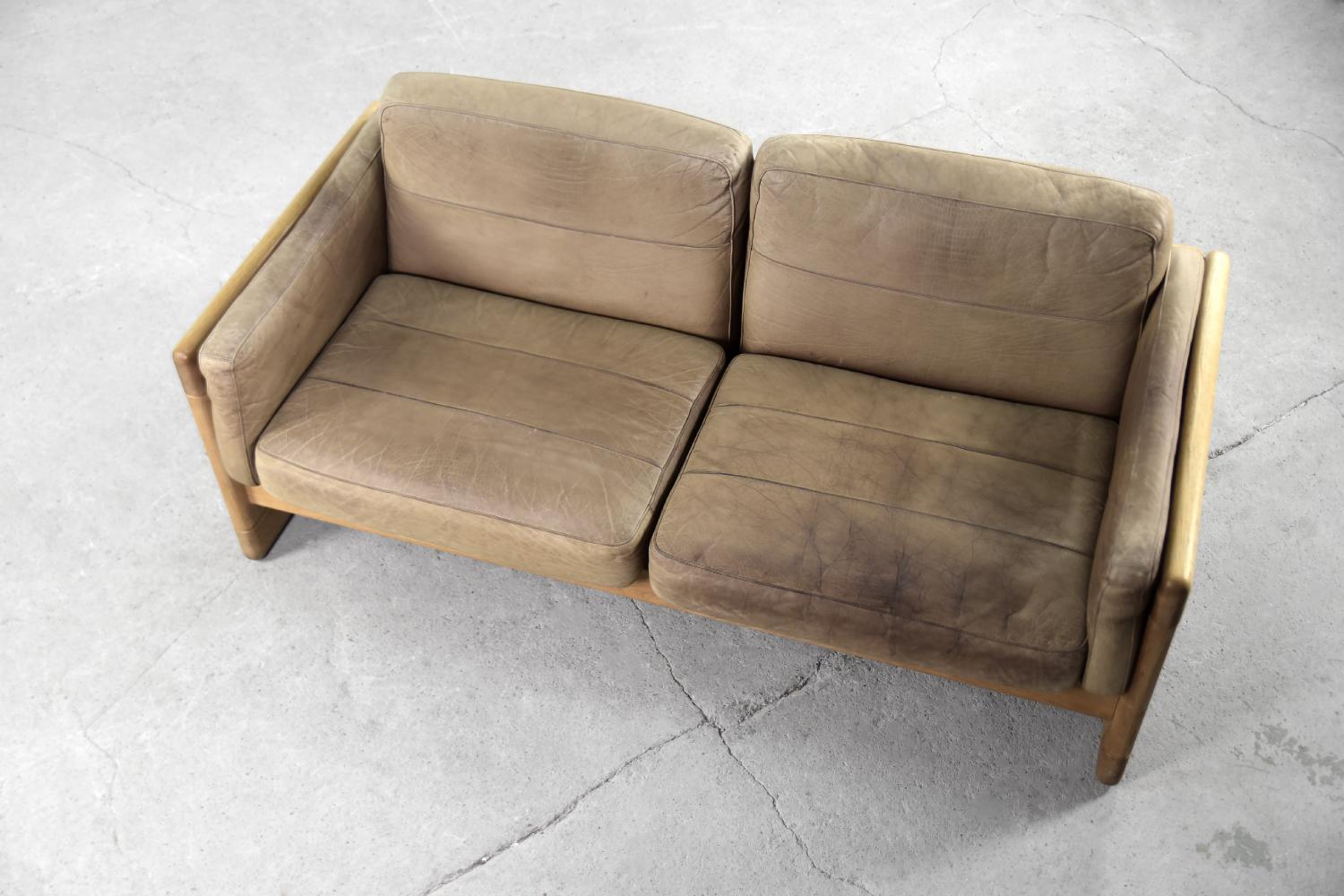 Vintage Scandinavian Mid-Century Modern Leather and Oak  2- Seater Sofa, 1970s 6