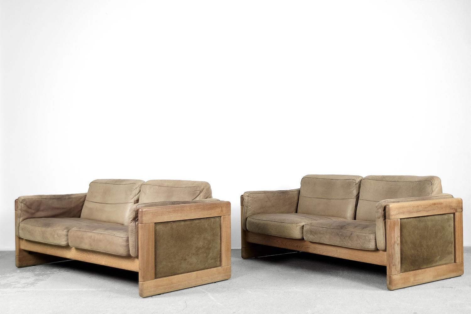 Vintage Scandinavian Mid-Century Modern Leather and Oak  2- Seater Sofa, 1970s 4