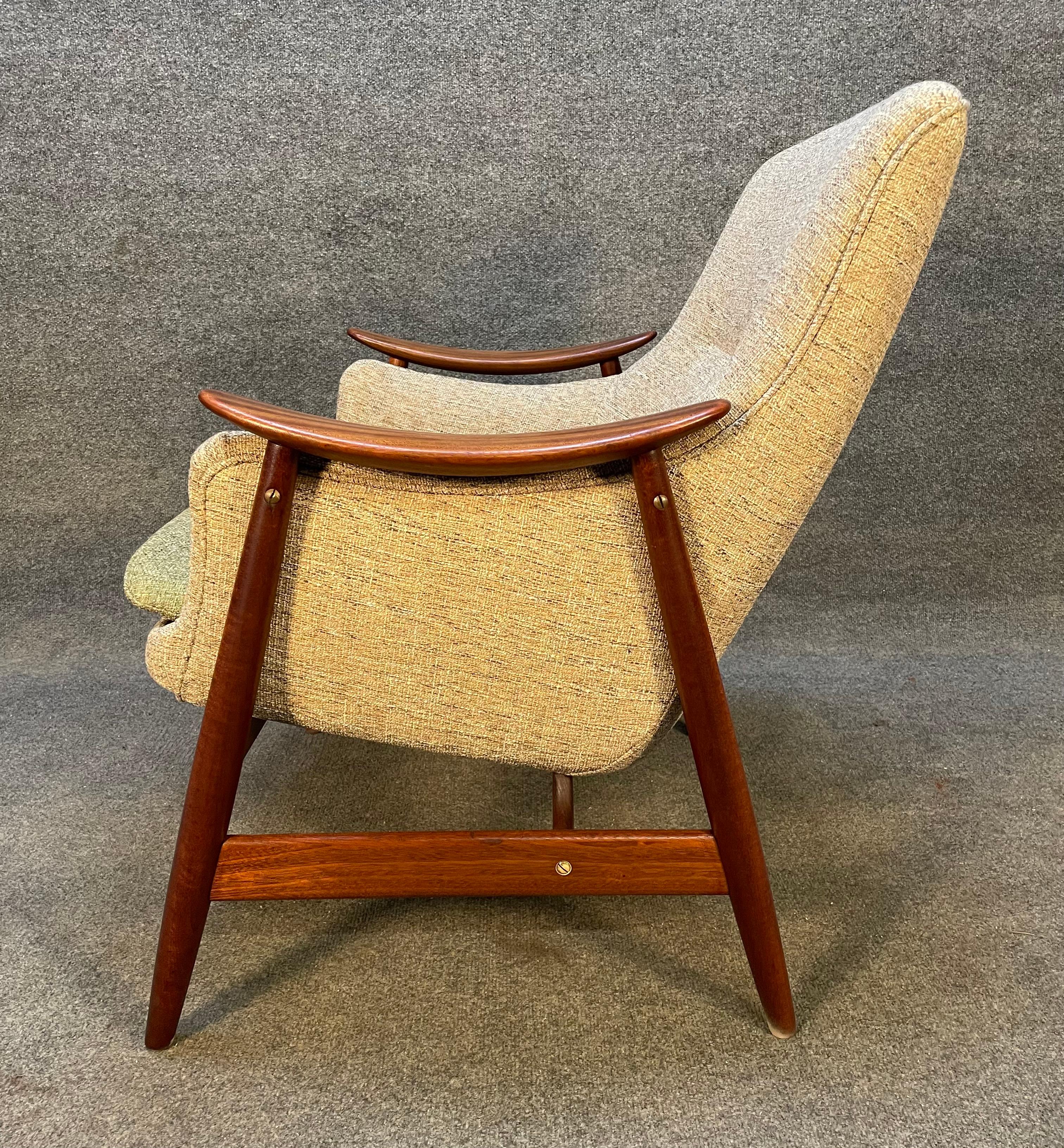 Norwegian Vintage Scandinavian Mid-Century Modern Lounge Chair by Gerhard Berg for Vatne