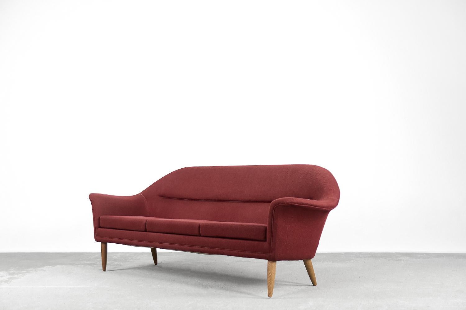 Vintage Scandinavian Mid-Century Modern Sofa from Bröderna Andersson, 1950s In Good Condition For Sale In Warszawa, Mazowieckie
