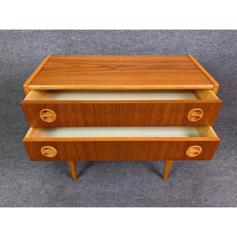Vintage Scandinavian Mid-Century Modern Teak and Oak Entry Chest, Night Stand In Good Condition In San Marcos, CA