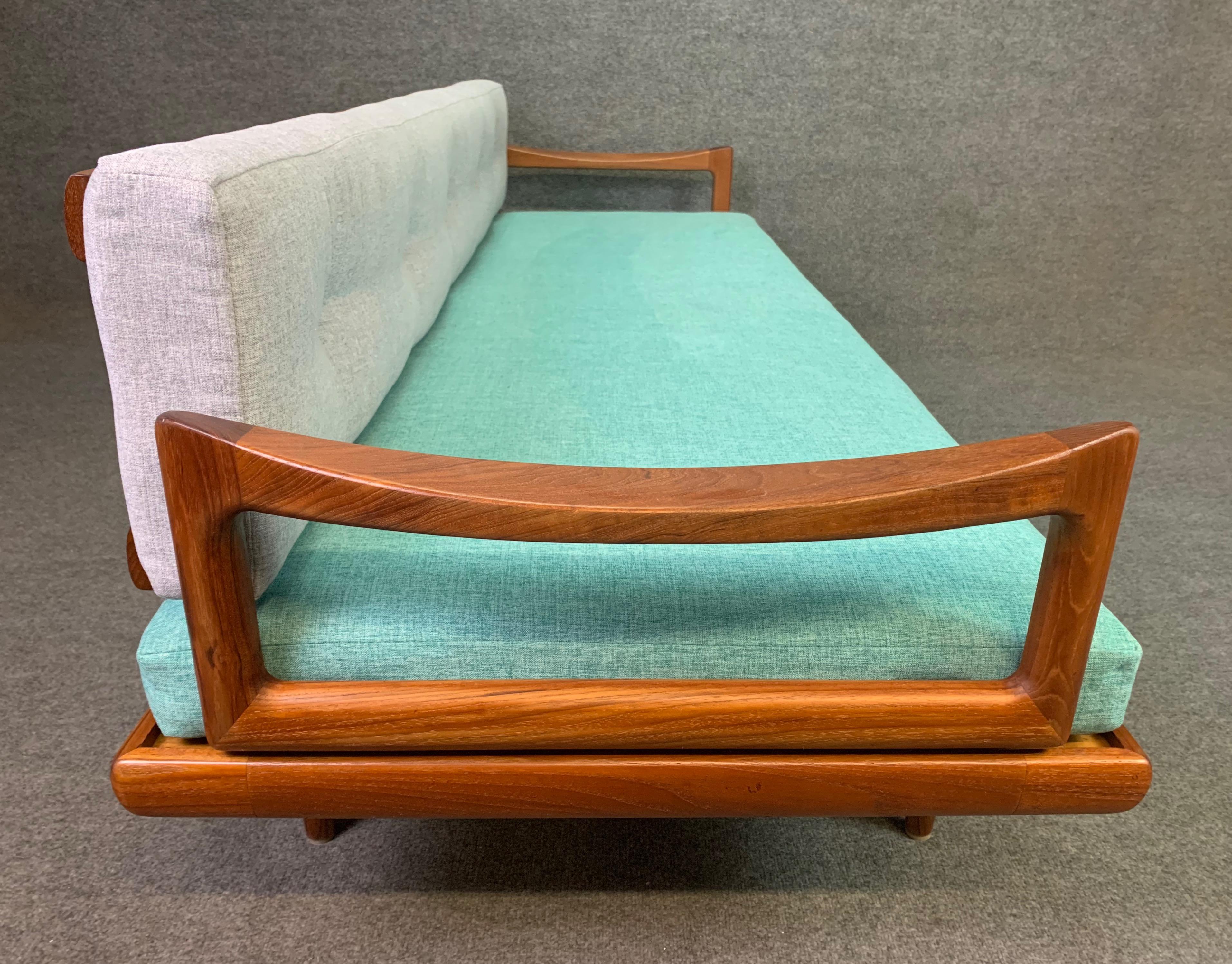 Vintage Scandinavian Mid-Century Modern Teak Sofa Daybed by Edvard Kindt-Larsen 2