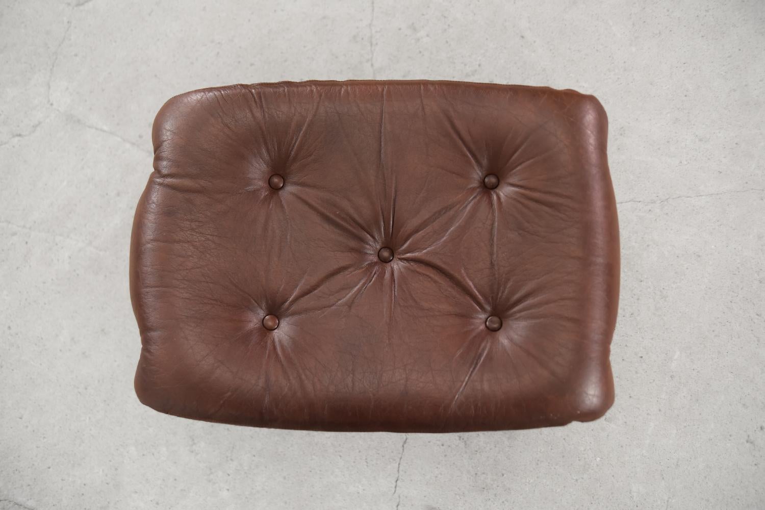 Vintage Scandinavian Modern Brown Leather Swivel Chairs & Ottoman from Göte 2