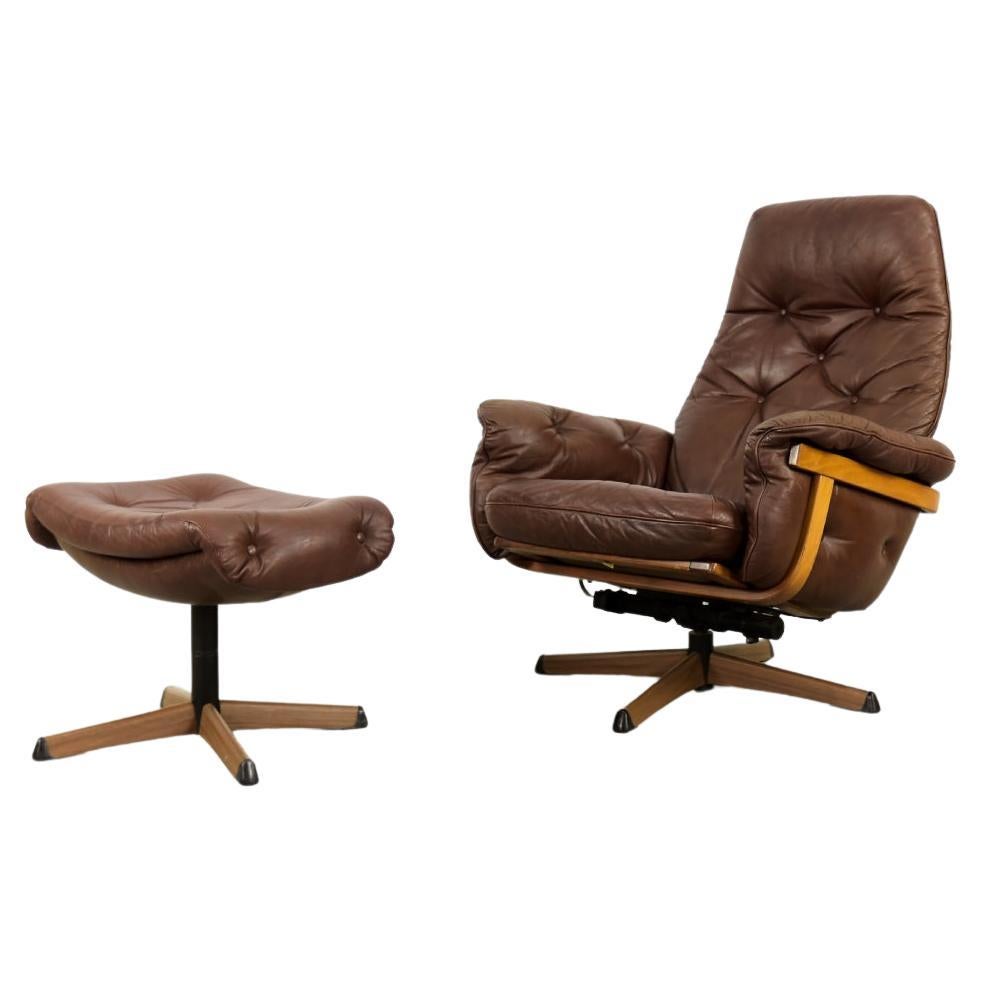 Vintage Scandinavian Modern Brown Leather Swivel Chairs & Ottoman from Göte