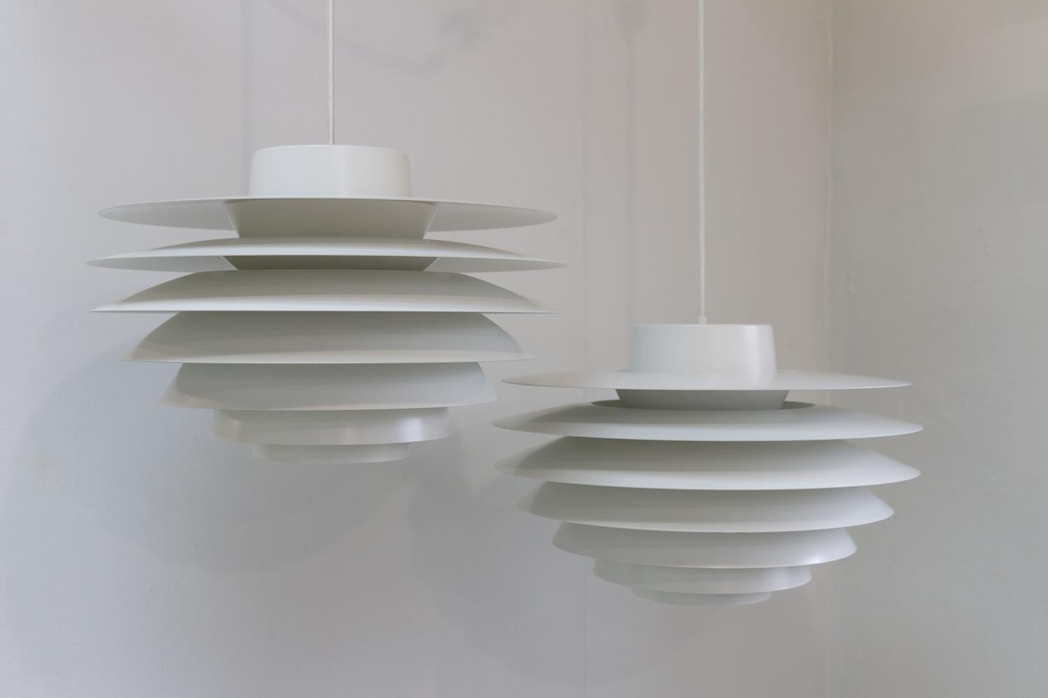 Colgantes de techo modernos escandinavos vintage Verona 485 de Sven Middelboe, años 90 Escandinavo moderno en venta