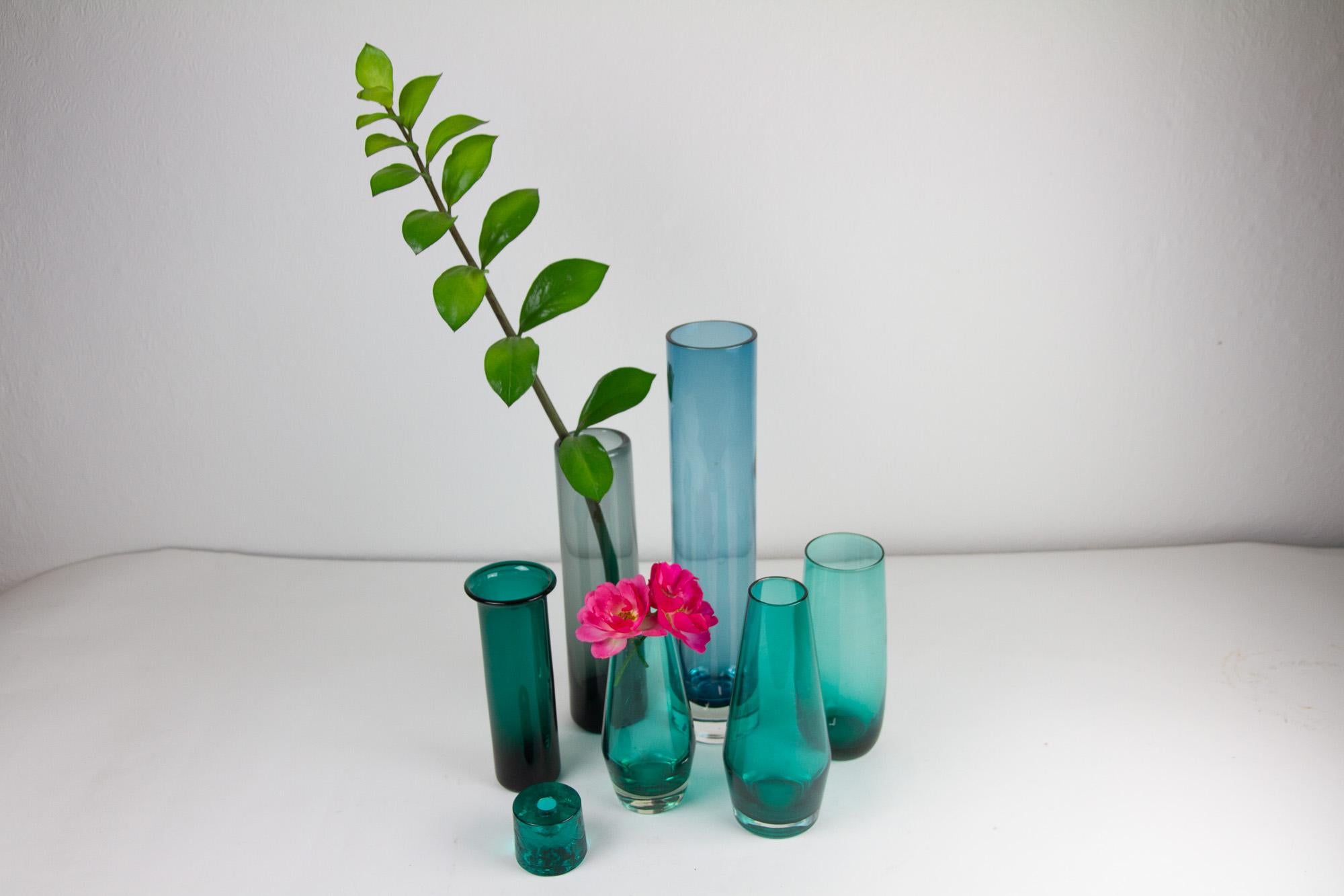 Vintage Scandinavian Modern Green Glass Vases, 1960s, Set of 7 For Sale 3