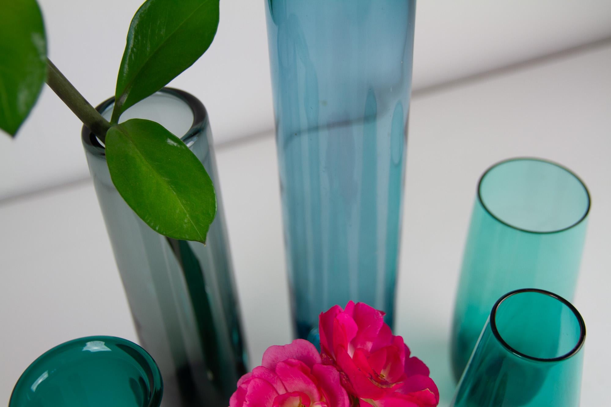 Vintage Scandinavian Modern Green Glass Vases, 1960s, Set of 7 For Sale 6