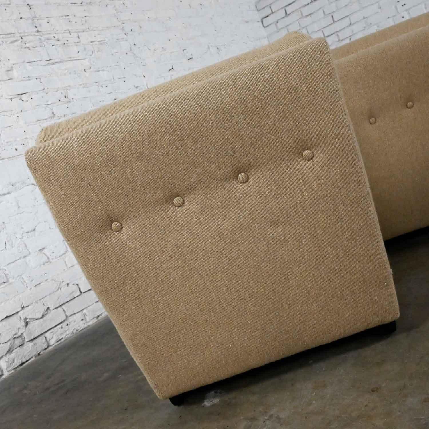 Vintage Scandinavian Modern Khaki Hopsacking 4 Piece Modular Sofa Made in Sweden For Sale 5