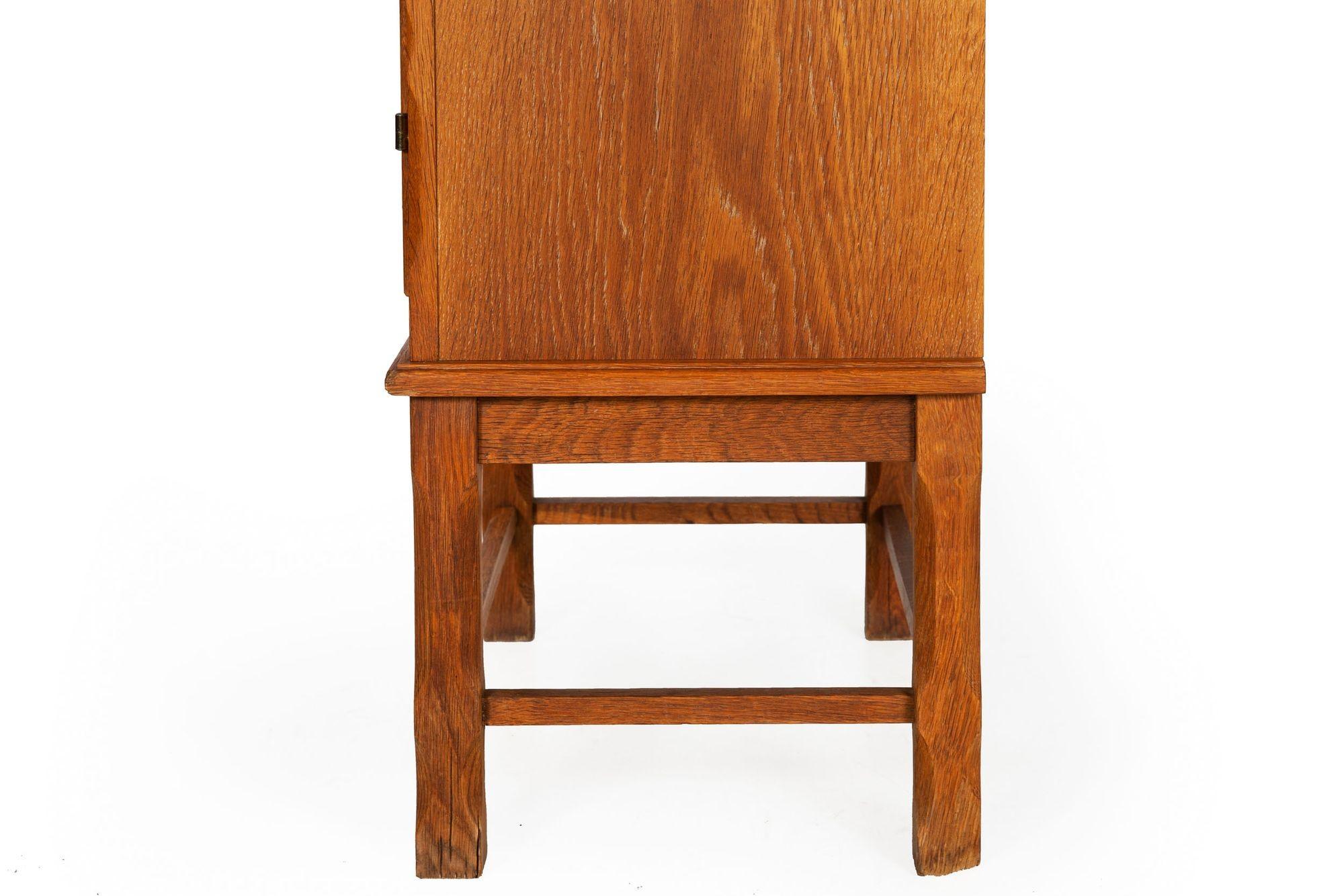 Vintage Scandinavian Modern Patinated Oak Display Cabinet, circa 1950s For Sale 4