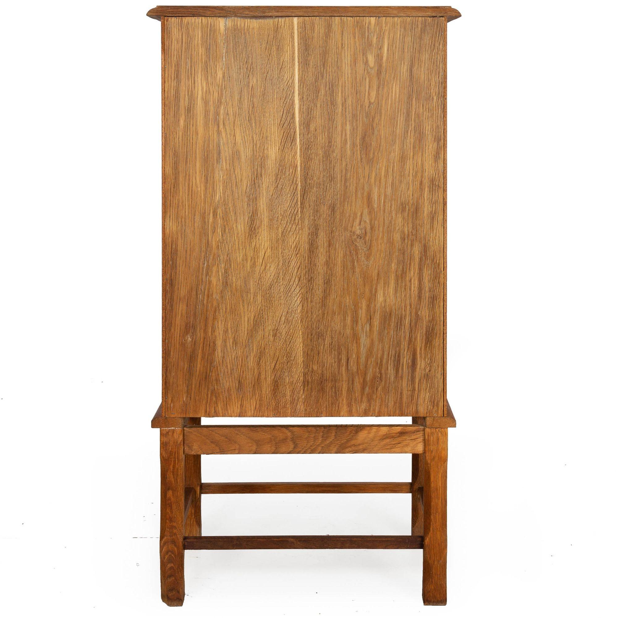 20th Century Vintage Scandinavian Modern Patinated Oak Display Cabinet, circa 1950s For Sale