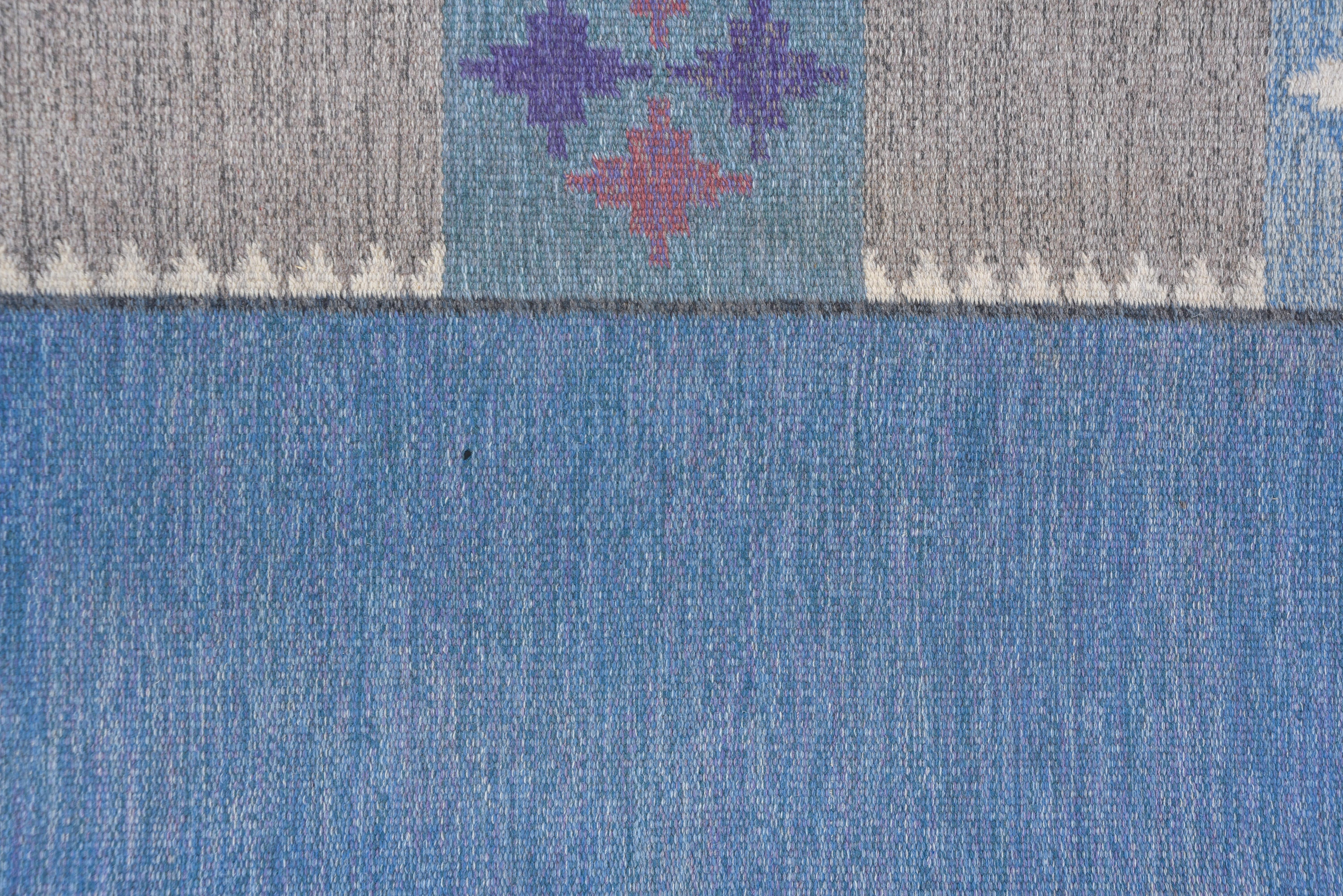 Vintage Scandinavian Modern Rollaken Rug, Light Blue Open Field In Good Condition For Sale In New York, NY