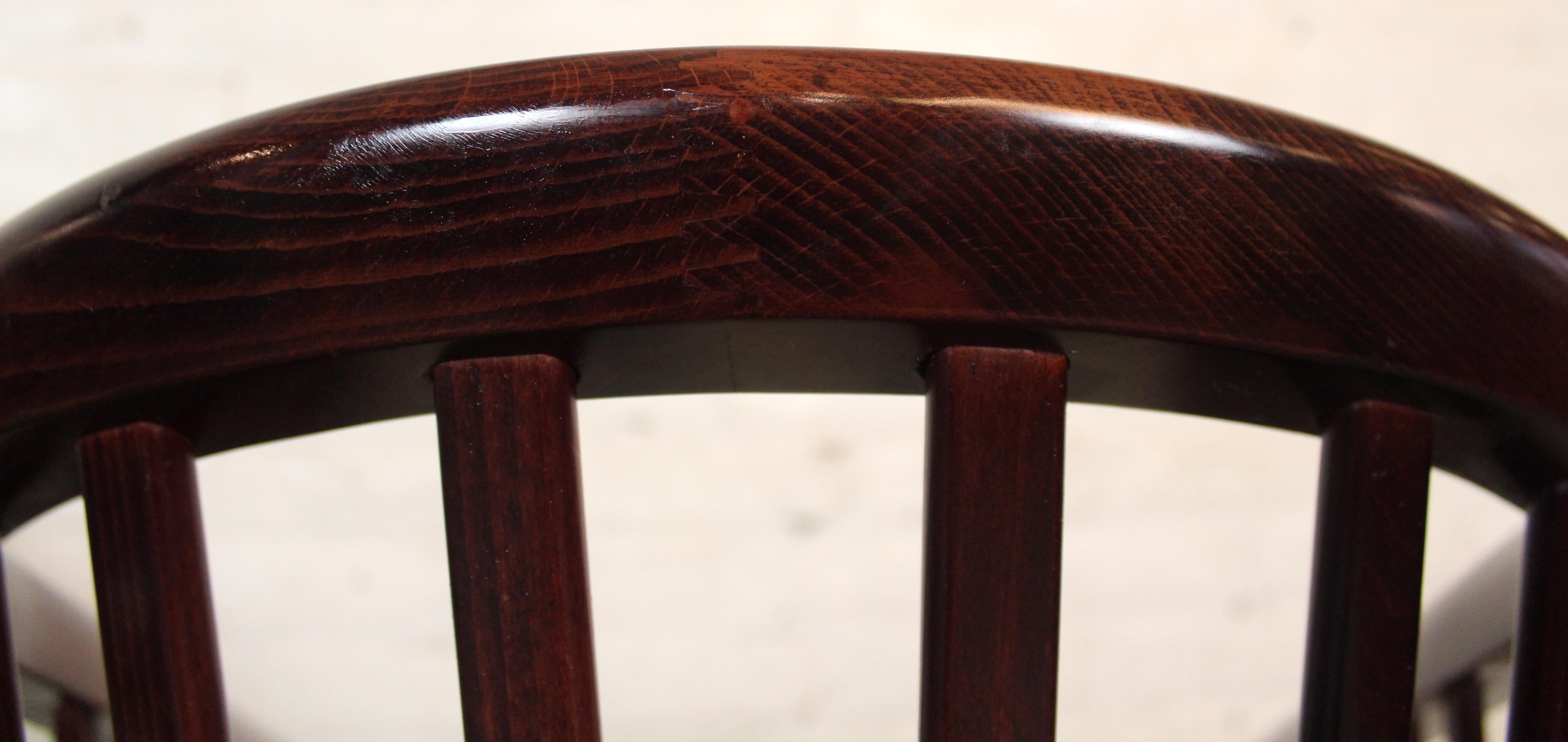 Sedie vintage The Modern Scandinavian con schienale a botte in palissandro in vendita 6