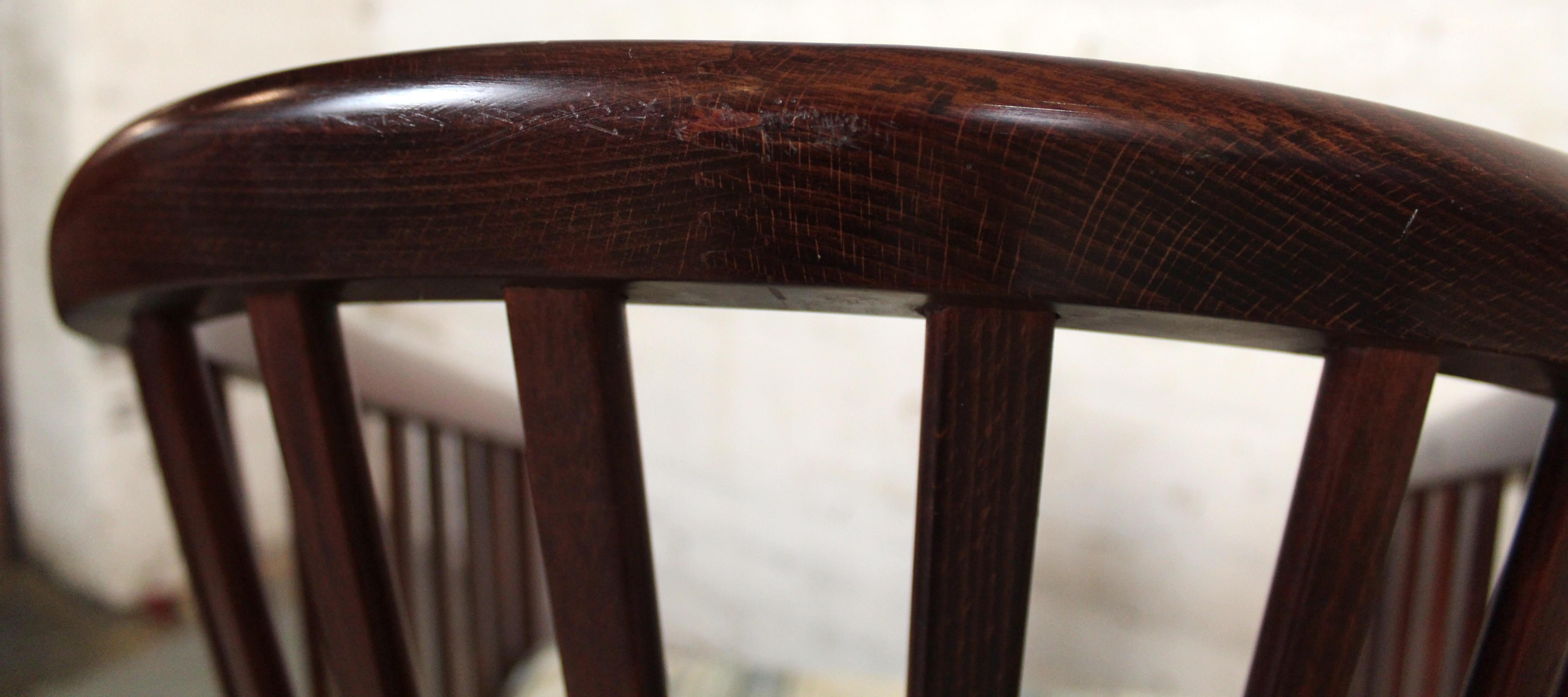 Sedie vintage The Modern Scandinavian con schienale a botte in palissandro in vendita 10