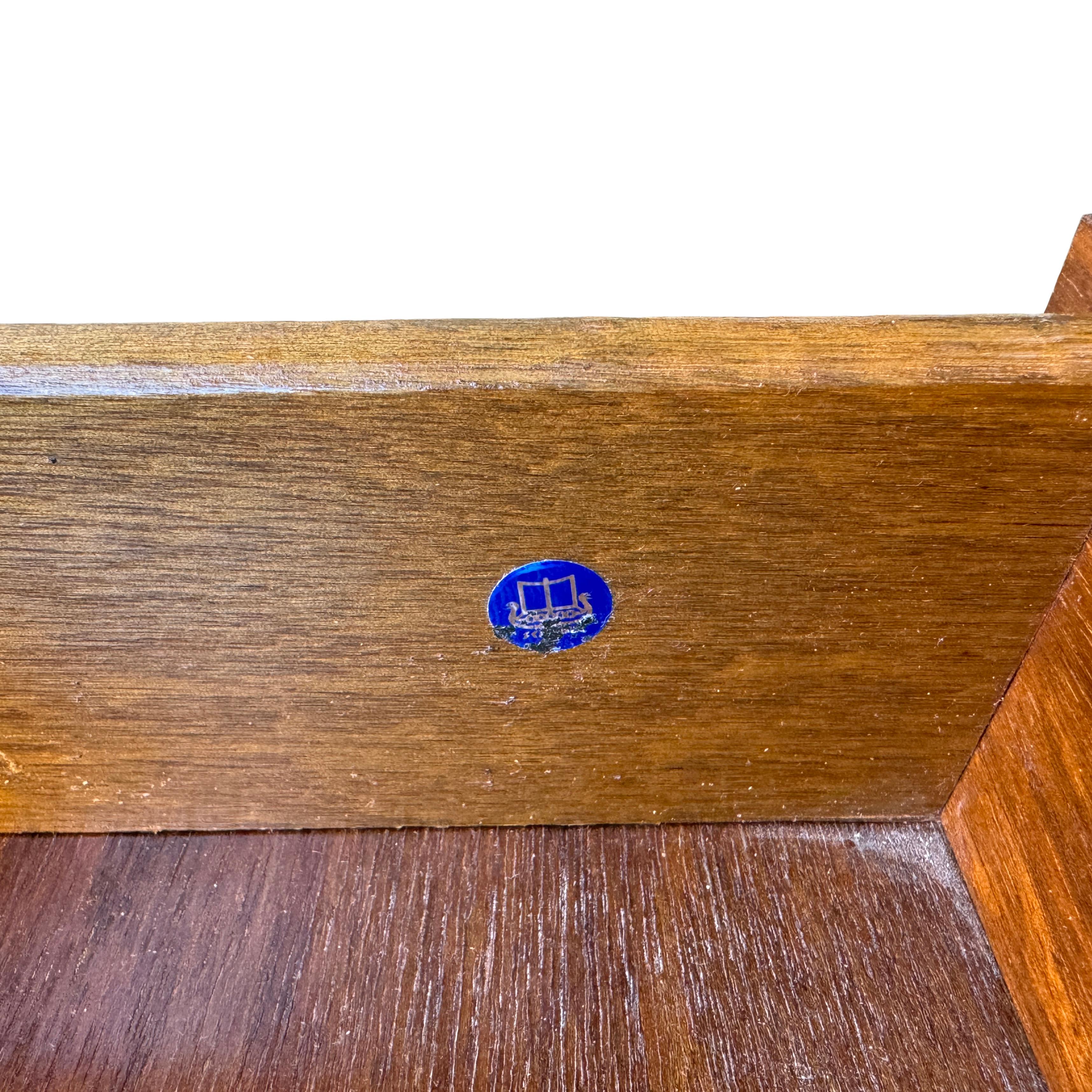 Skandinavischer Palisanderschreibtisch der Moderne von Ganddal Møbelfabrikk im Angebot 2