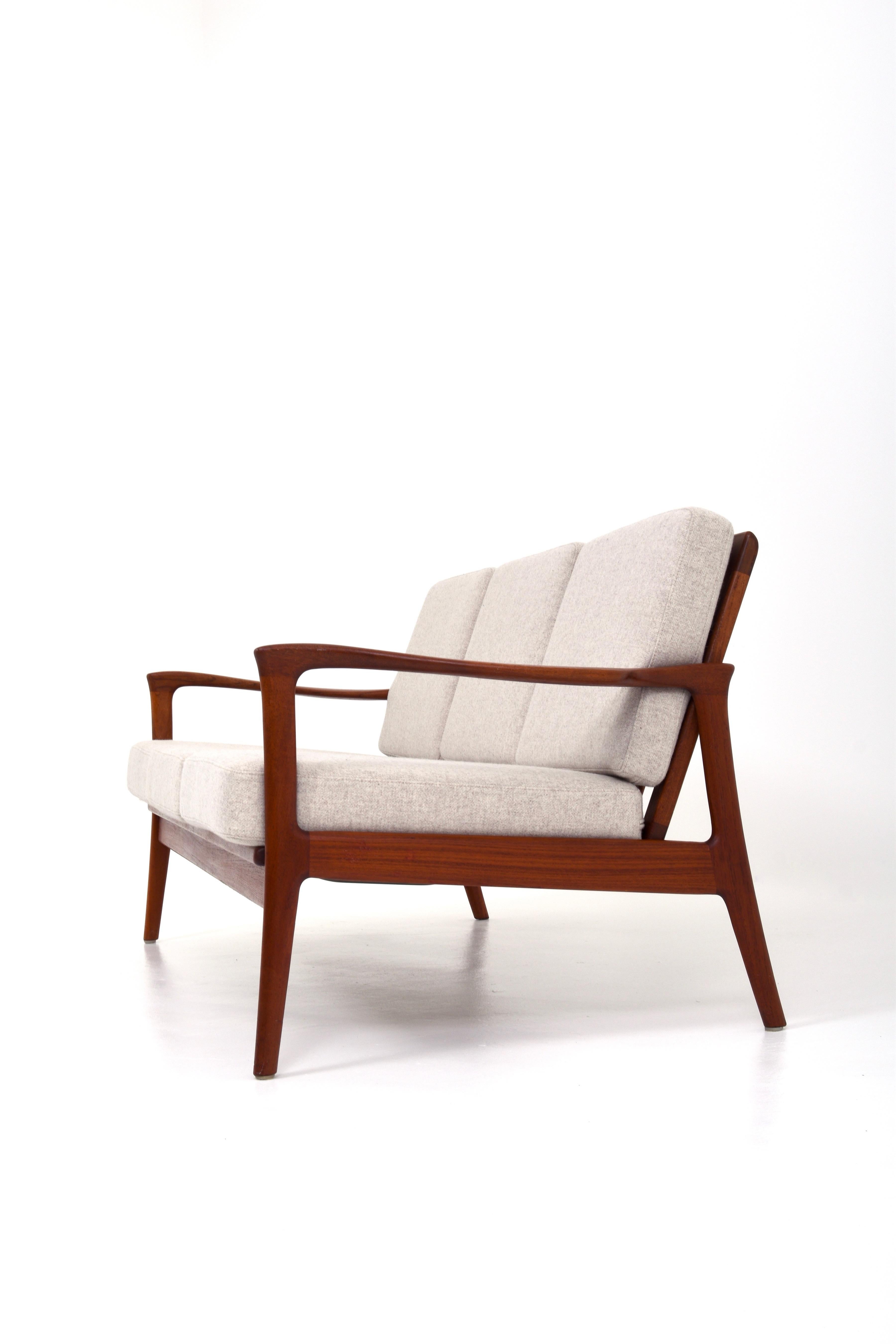 Wool Vintage Scandinavian Modern Sofa by C.E. Johansson for Bejra Möbel For Sale