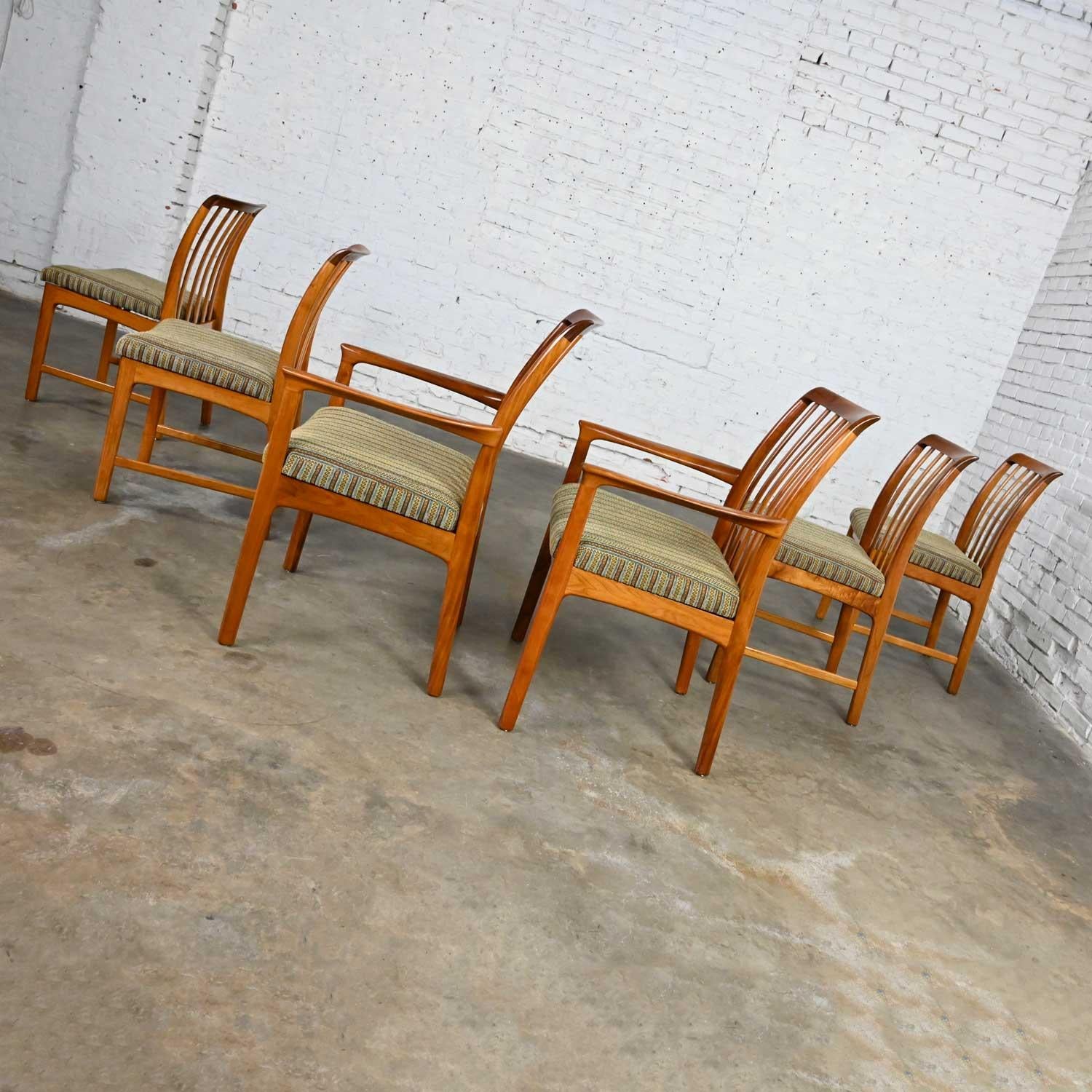 Vintage Scandinavian Modern Teak Dining Chairs by Folke Ohlsson for DUX Set of 6 In Good Condition In Topeka, KS
