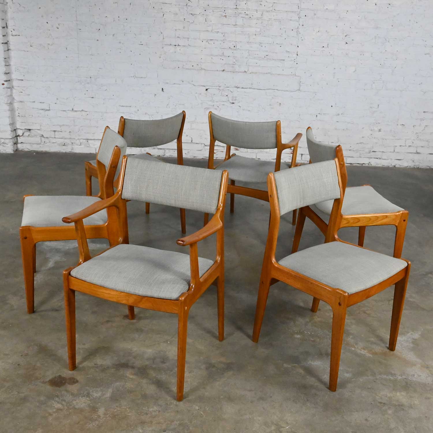 Stunning vintage Scandinavian Modern teak dining chairs with gray fabric seat & backs 2 arm and 4 side chairs, set of 6. Beautiful condition, keeping in mind that these are vintage and not new so will have signs of use and wear. They have been
